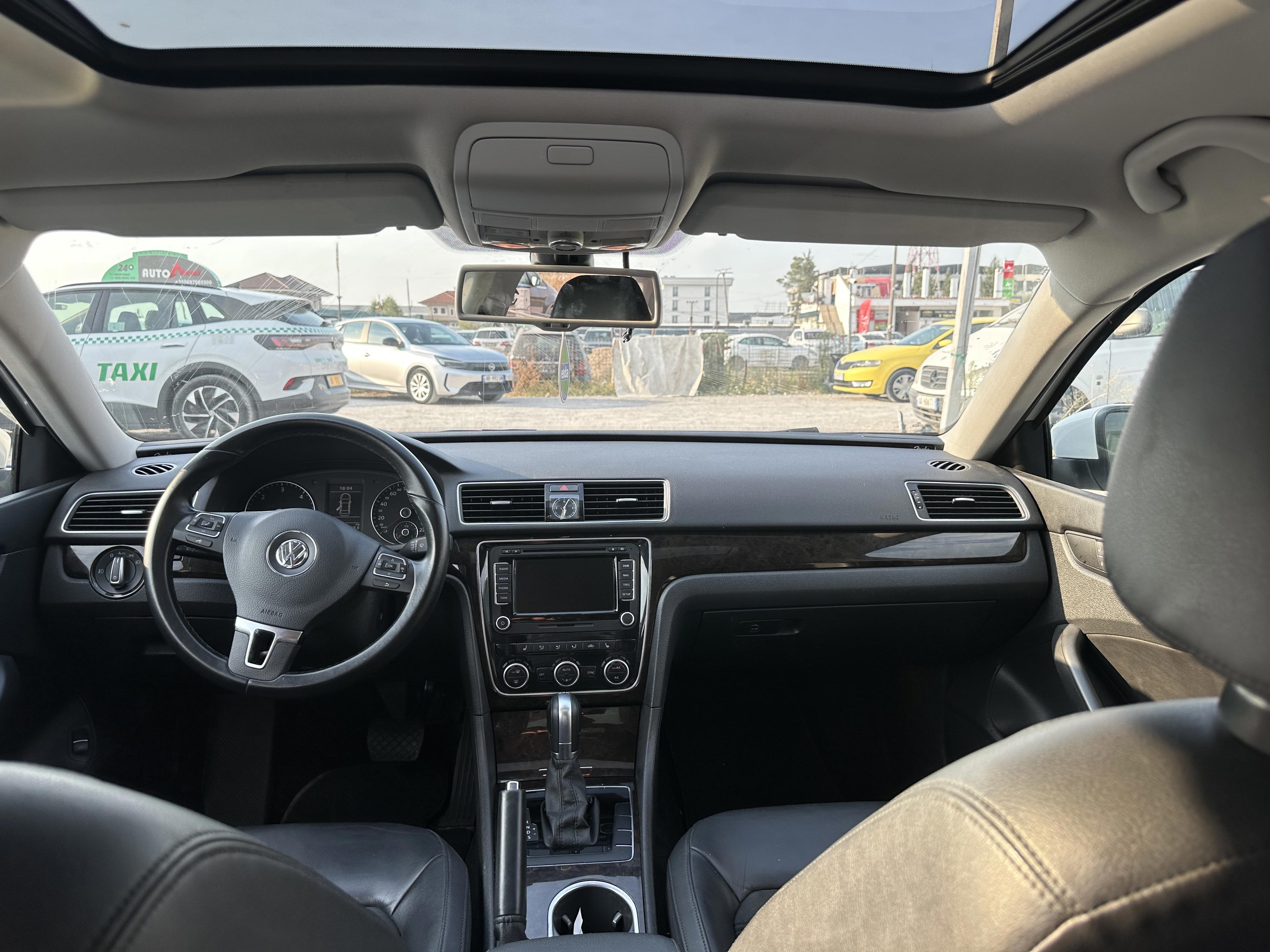 Volkswagen Passat - photo 4