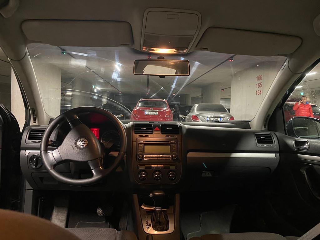 Volkswagen Golf - photo 4