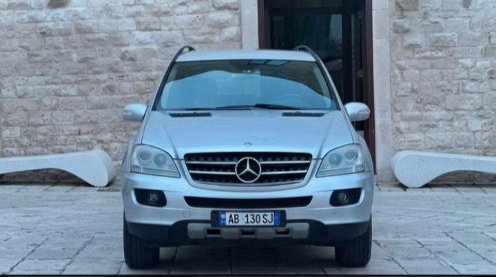 Mercedes-Benz ML Class - main photo