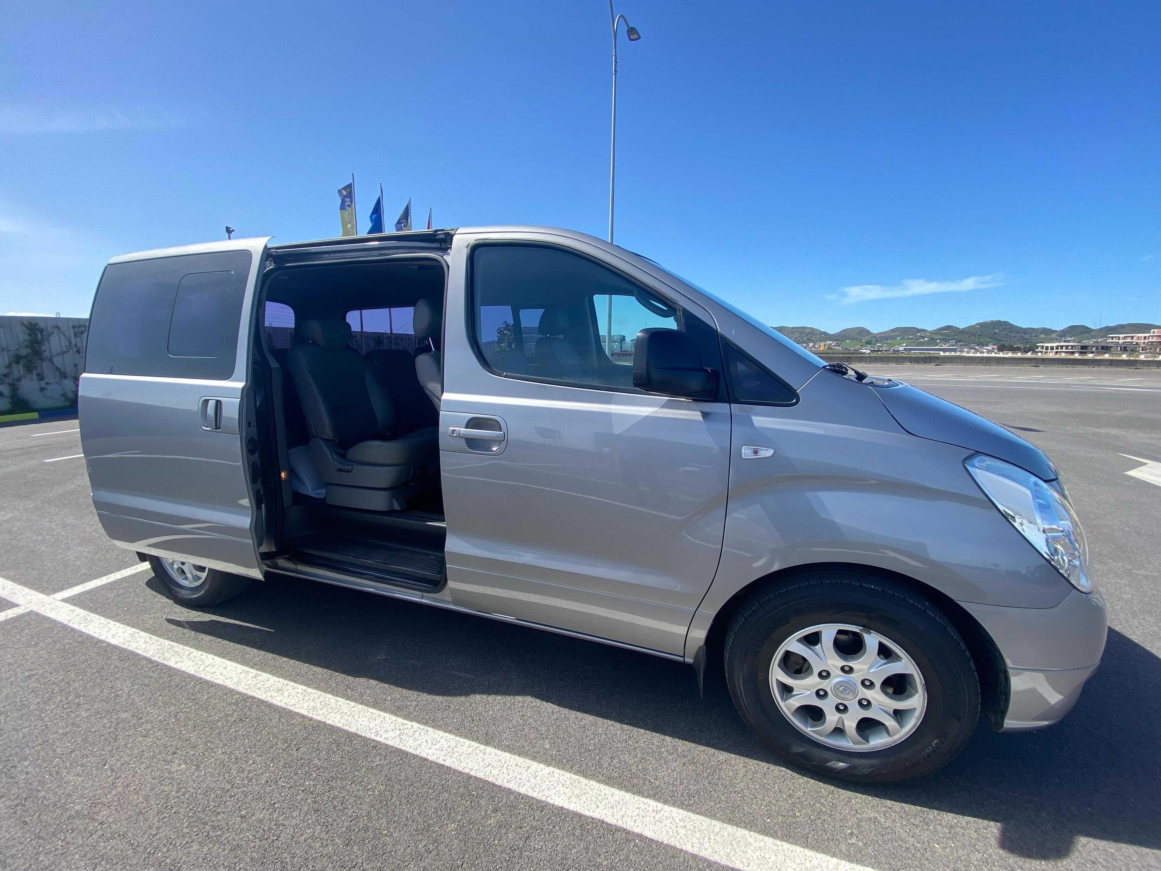 Hyundai Starex - photo 3