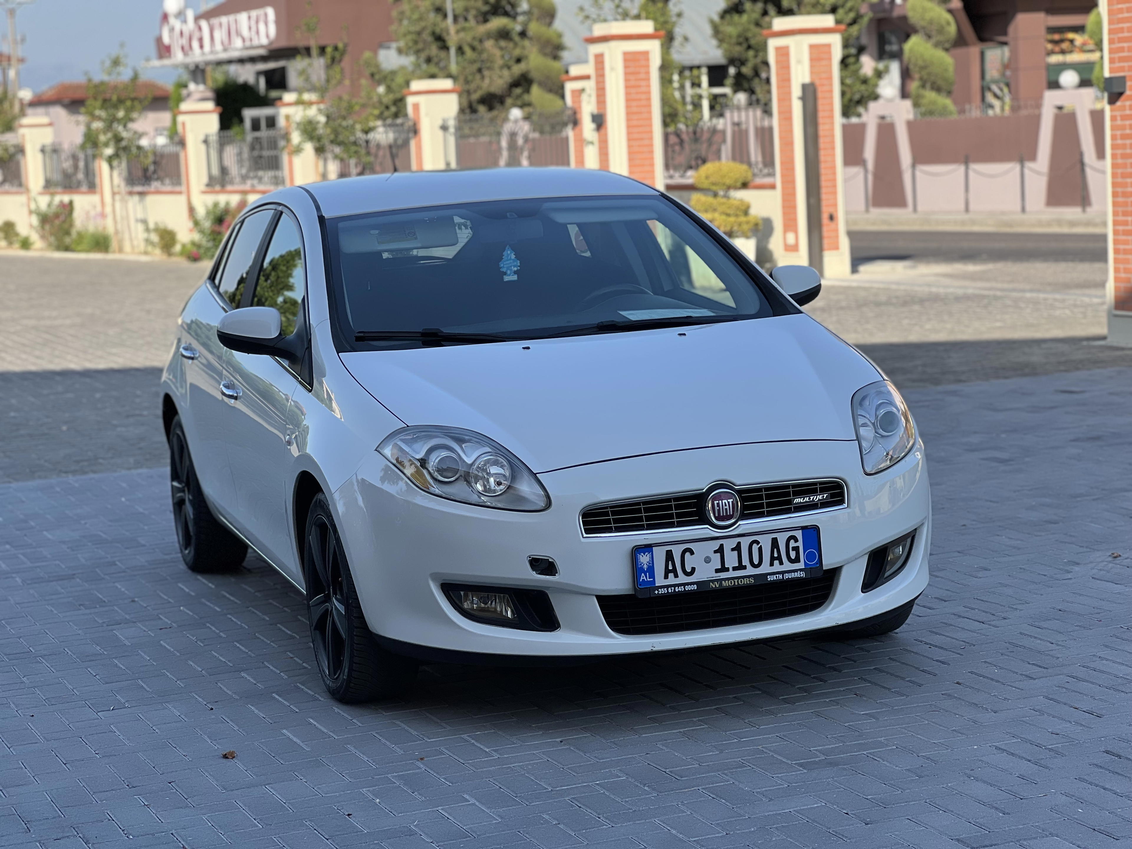 FIAT Bravo - side view