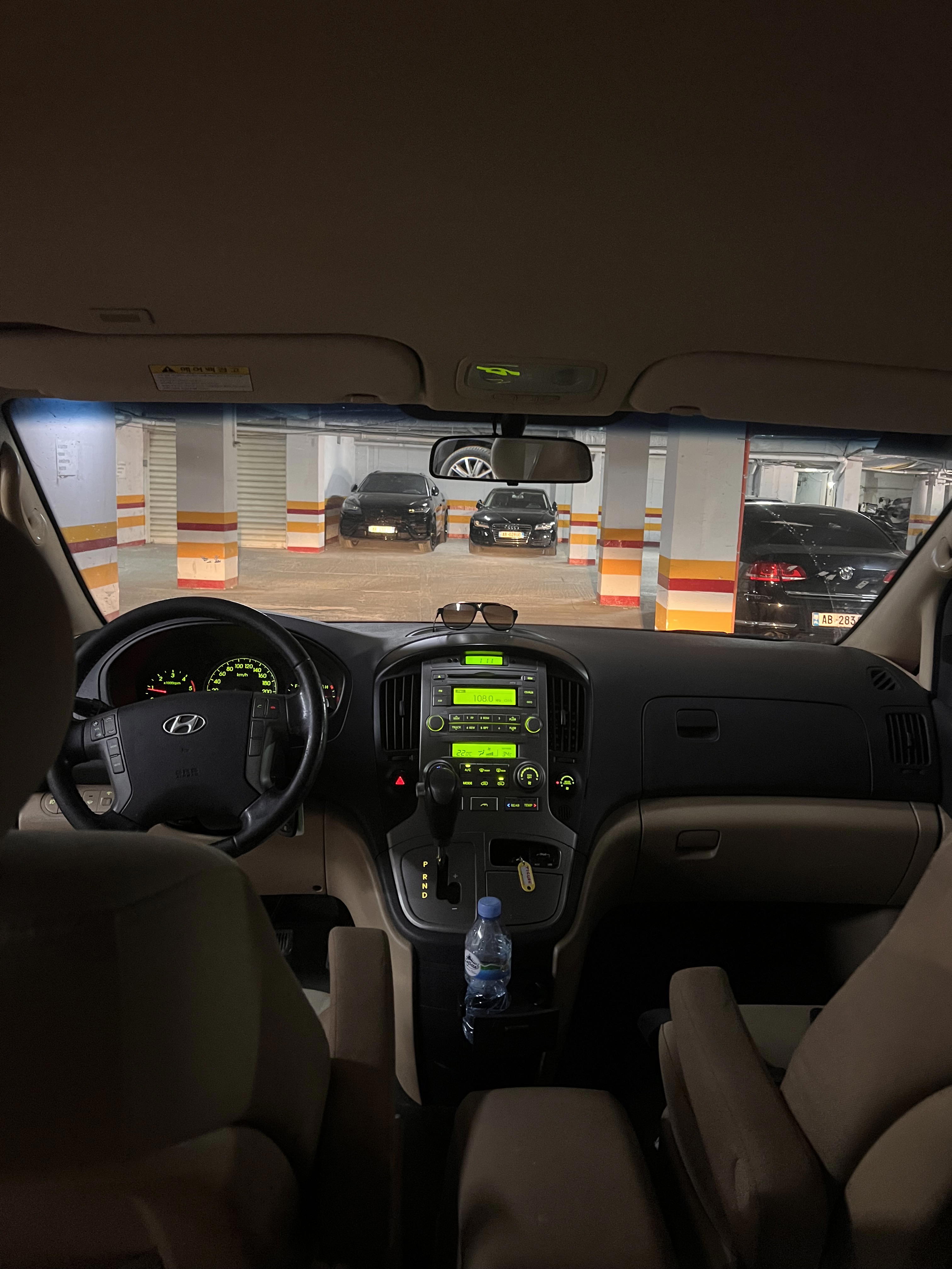 Hyundai Starex - photo 4