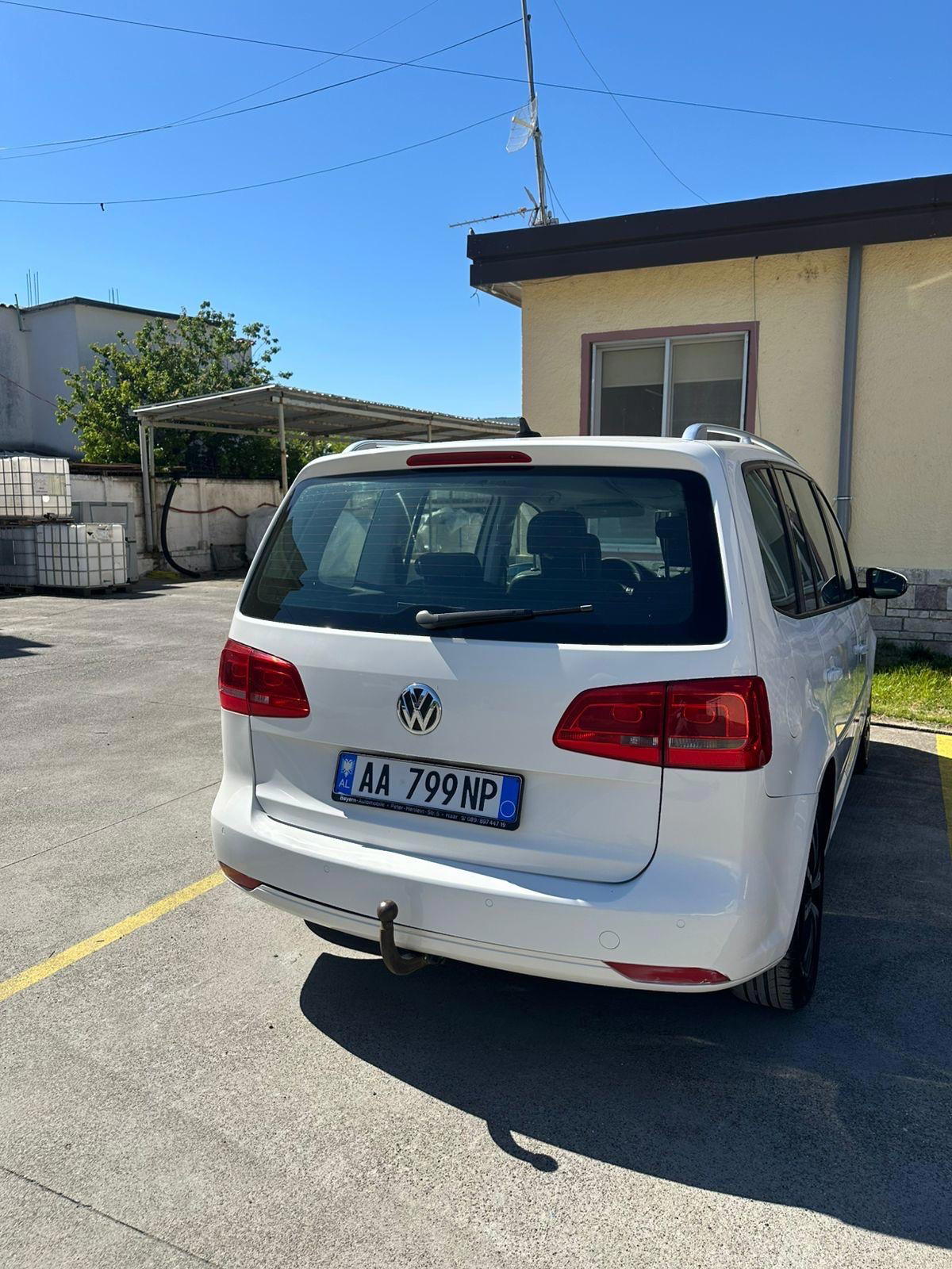 Volkswagen Touran - photo 3
