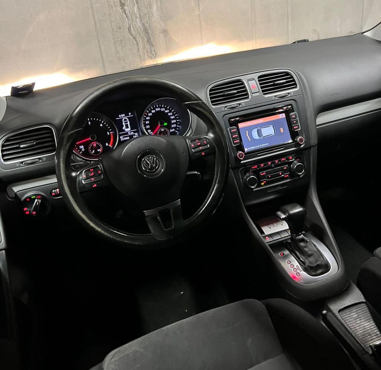 Volkswagen Golf - photo 4