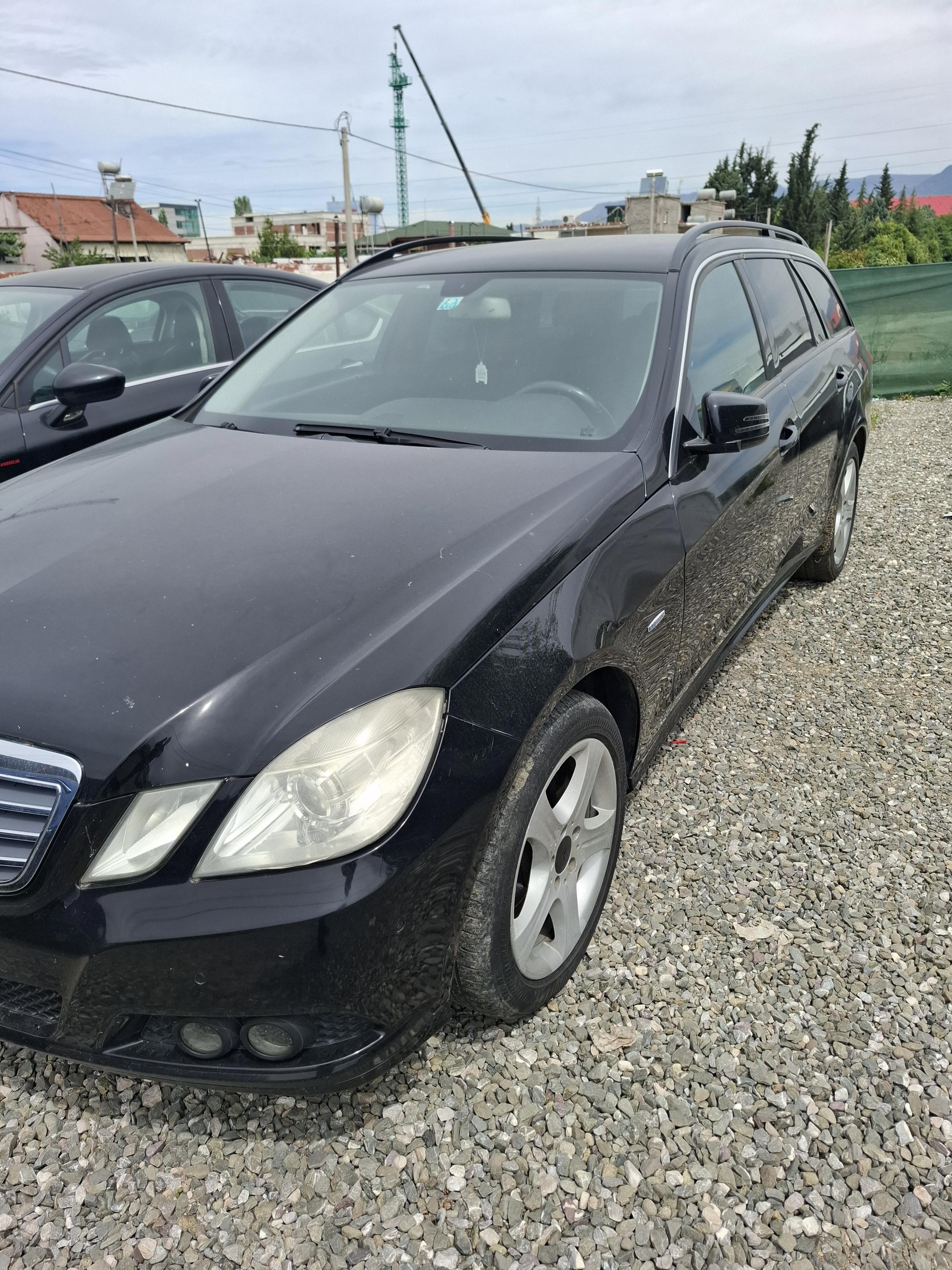 Mercedes-Benz E-Class - photo 3
