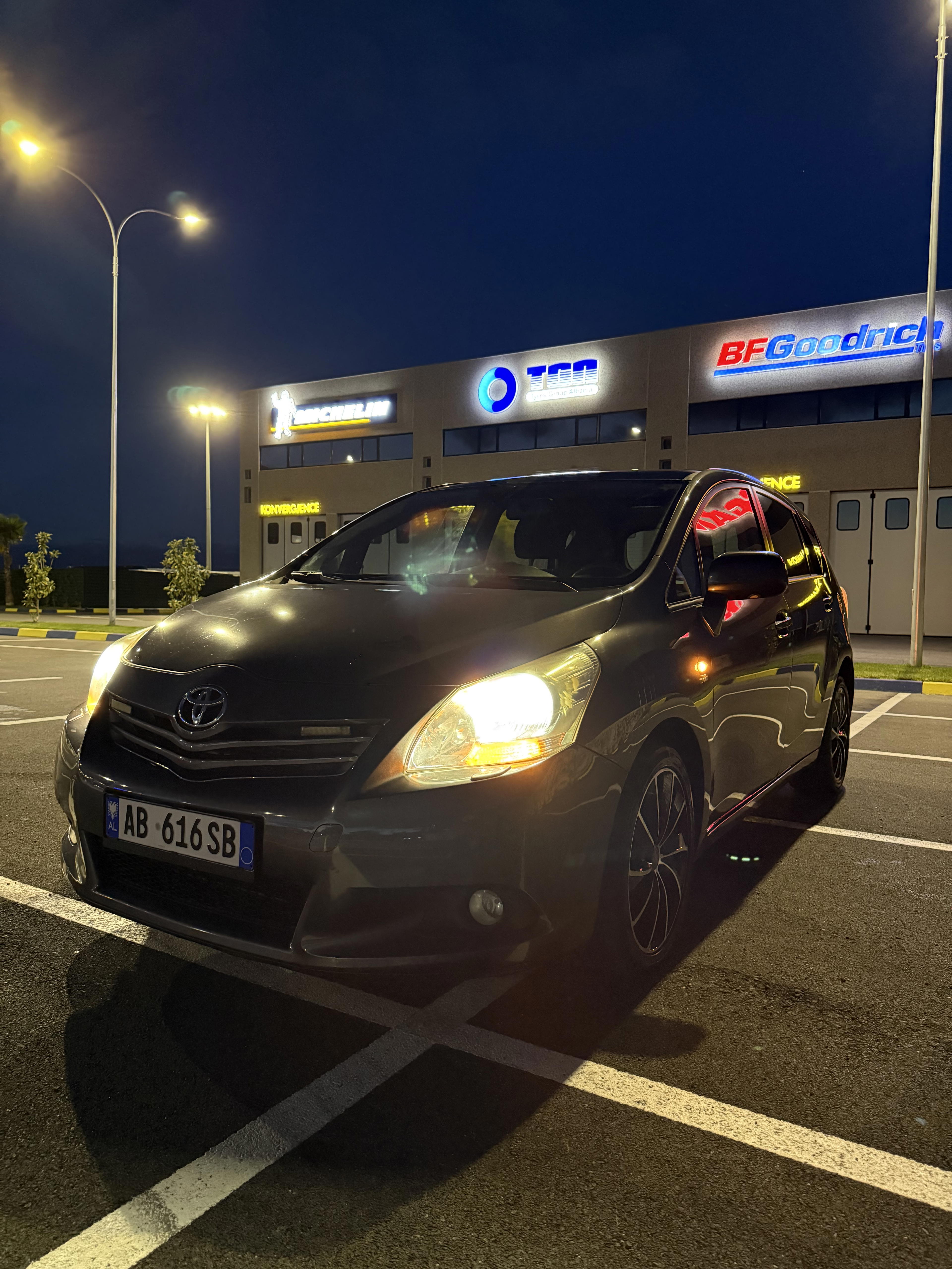 Toyota Venza - photo 3