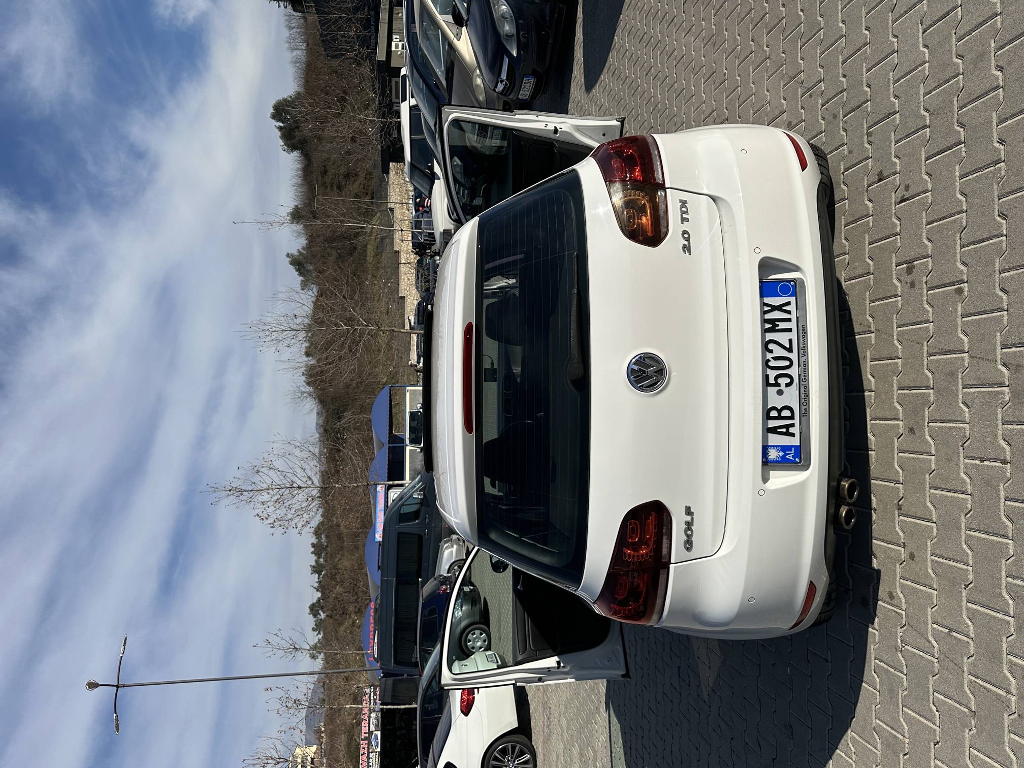 Volkswagen Golf R - photo 4