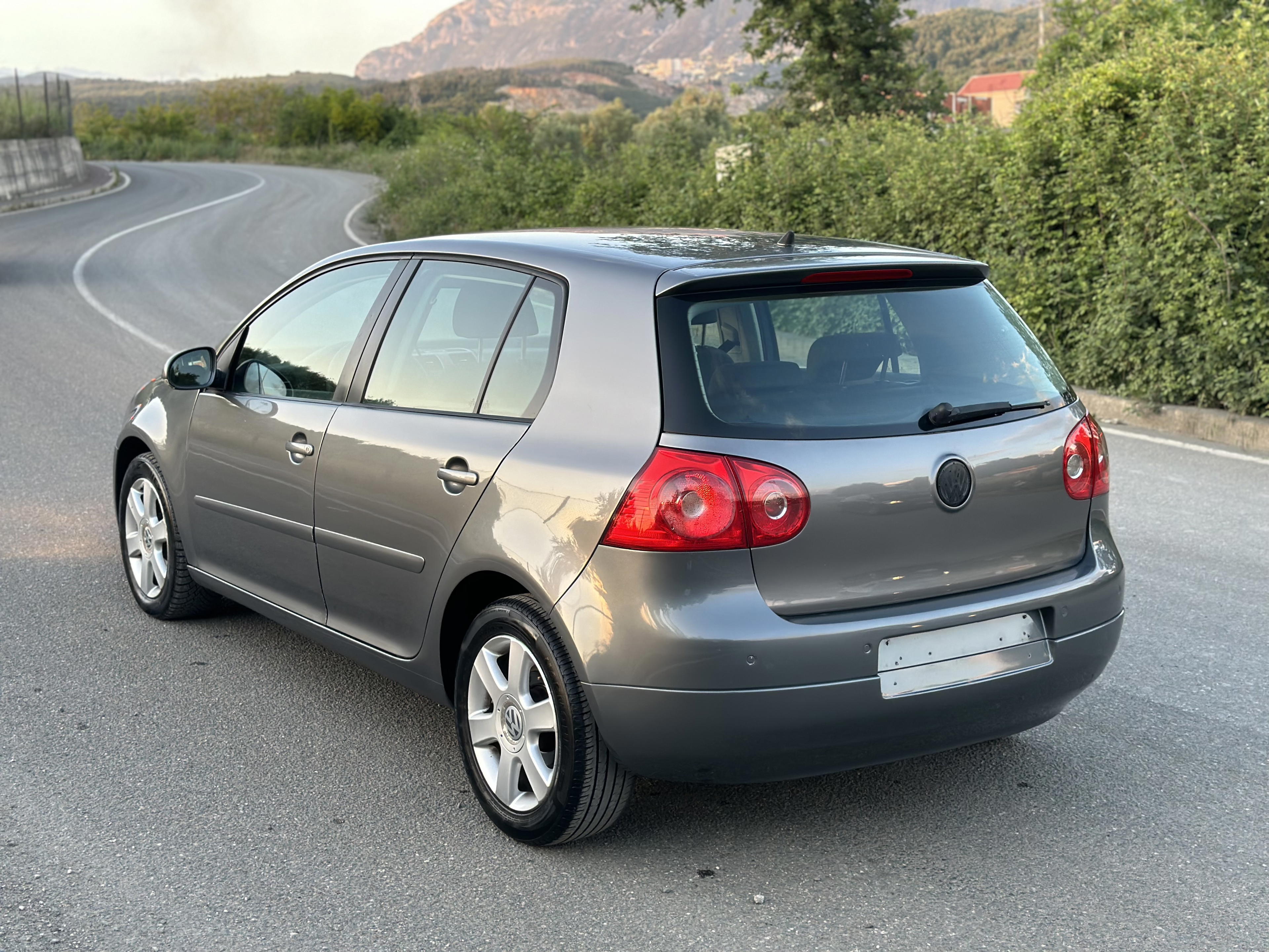 Volkswagen Golf - photo 4