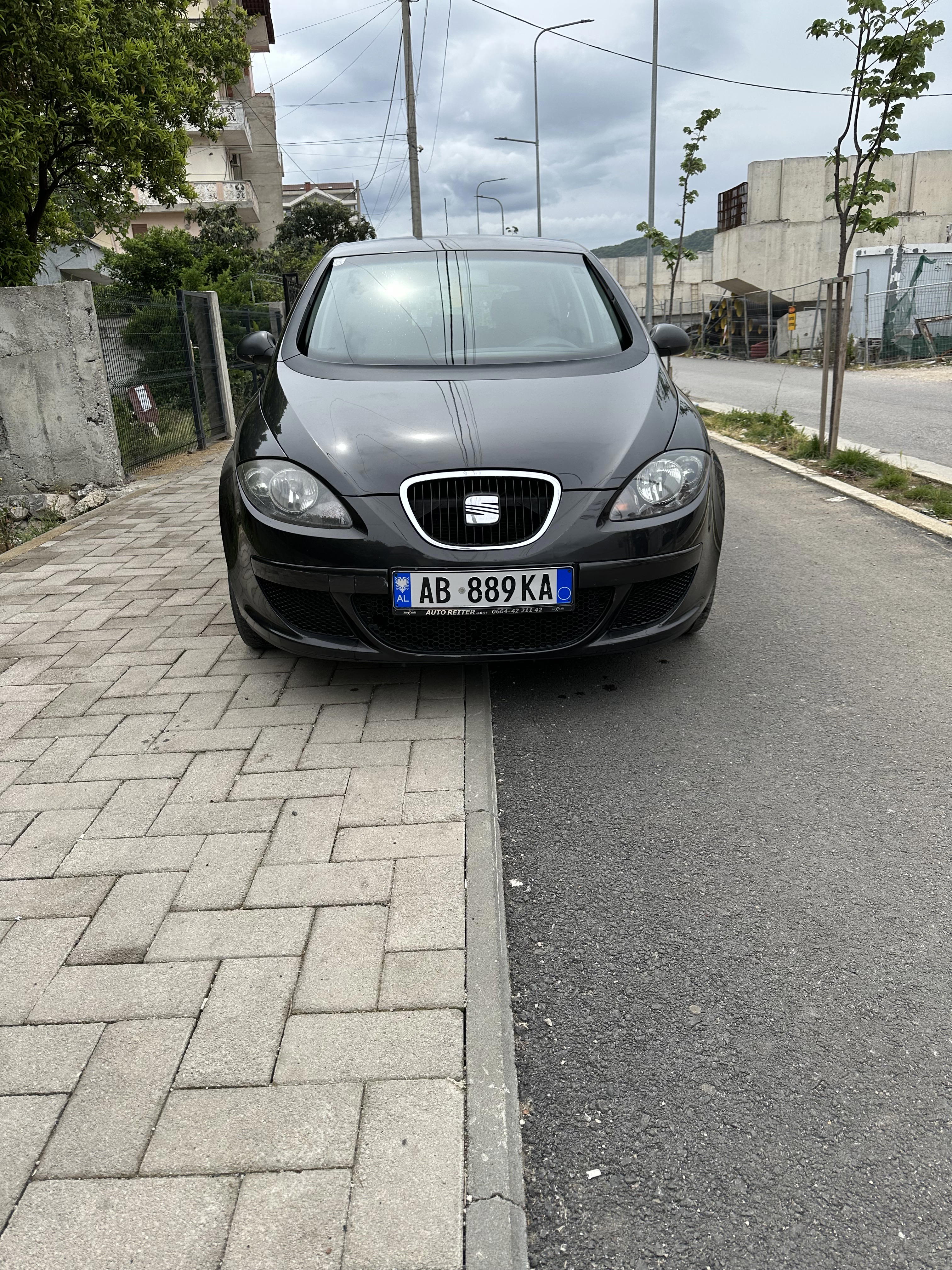 Seat Altea for rent