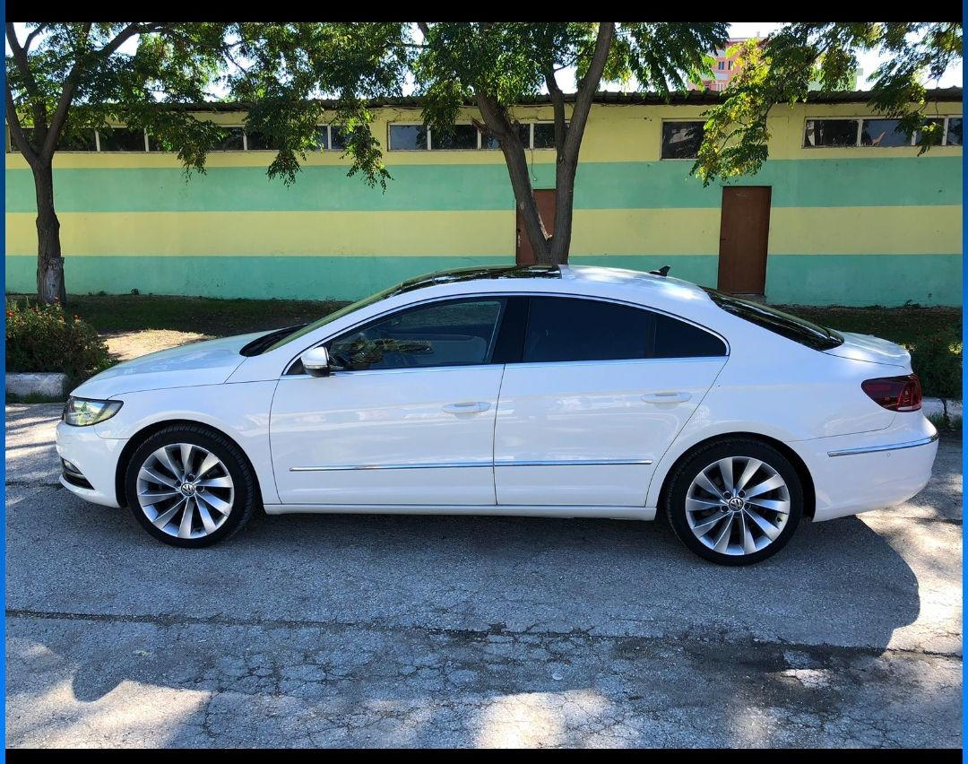 Volkswagen CC - side view