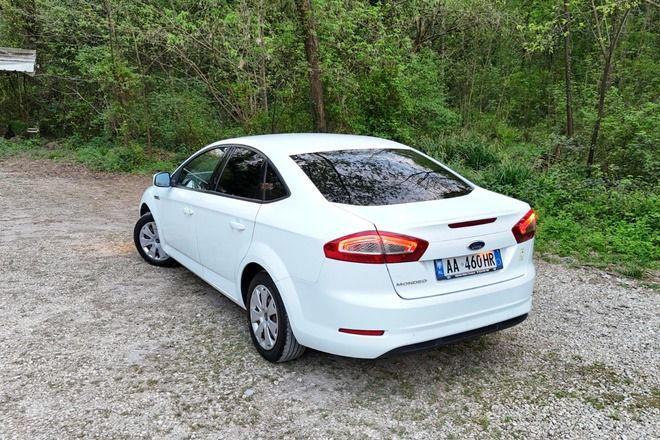 Ford Fusion for rent