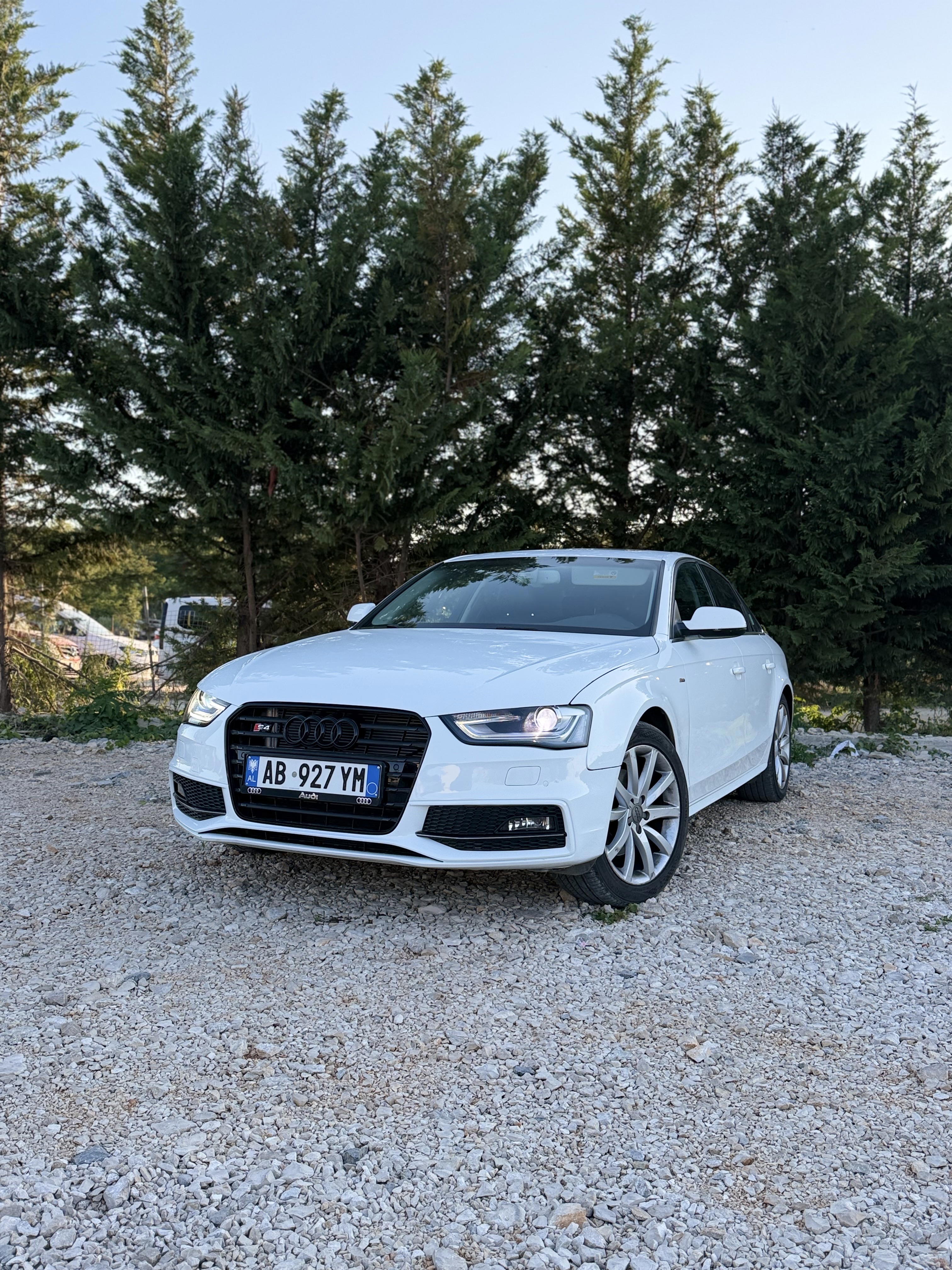 Audi A4 RentX Albania