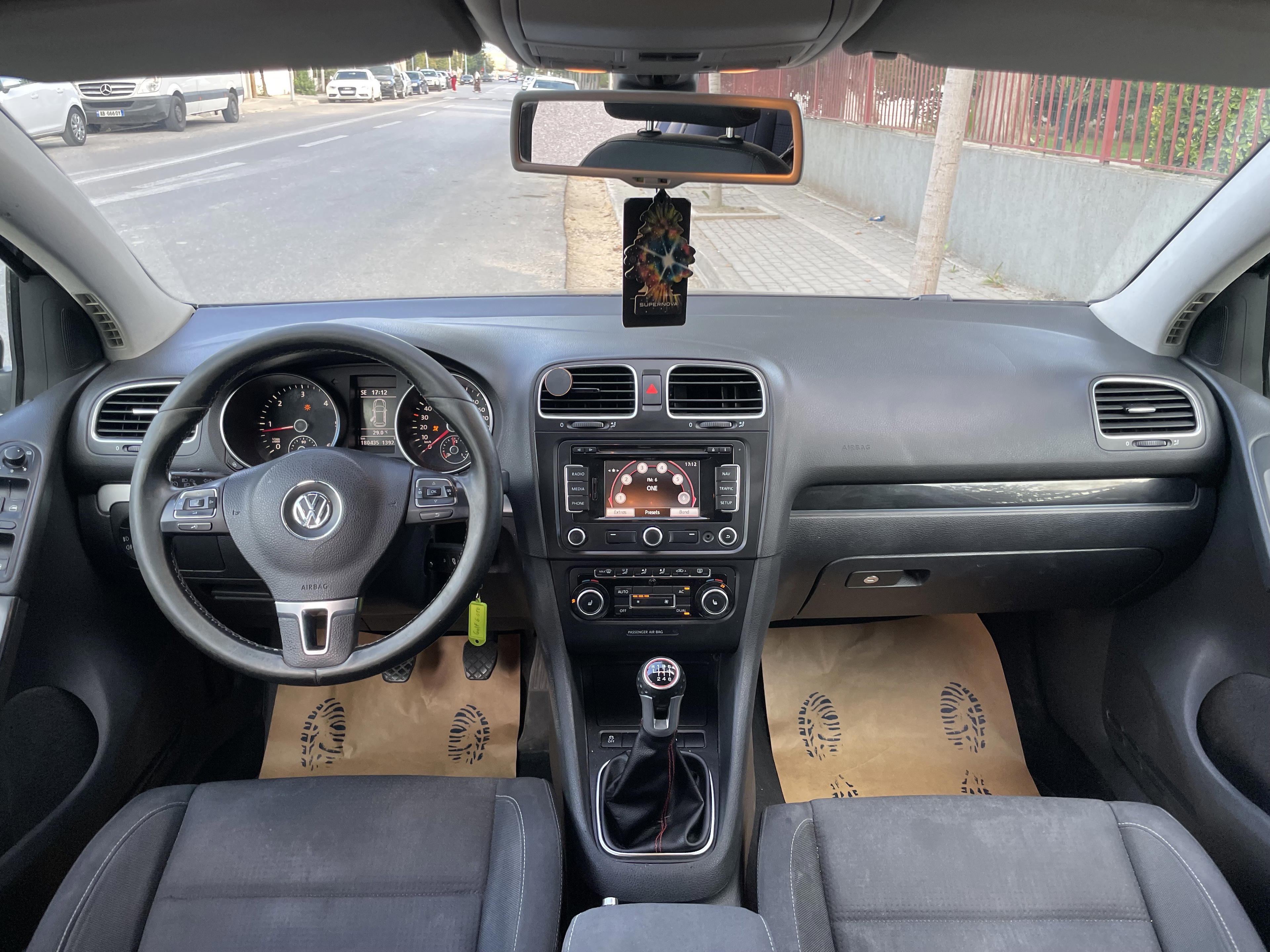 Volkswagen Golf - photo 4