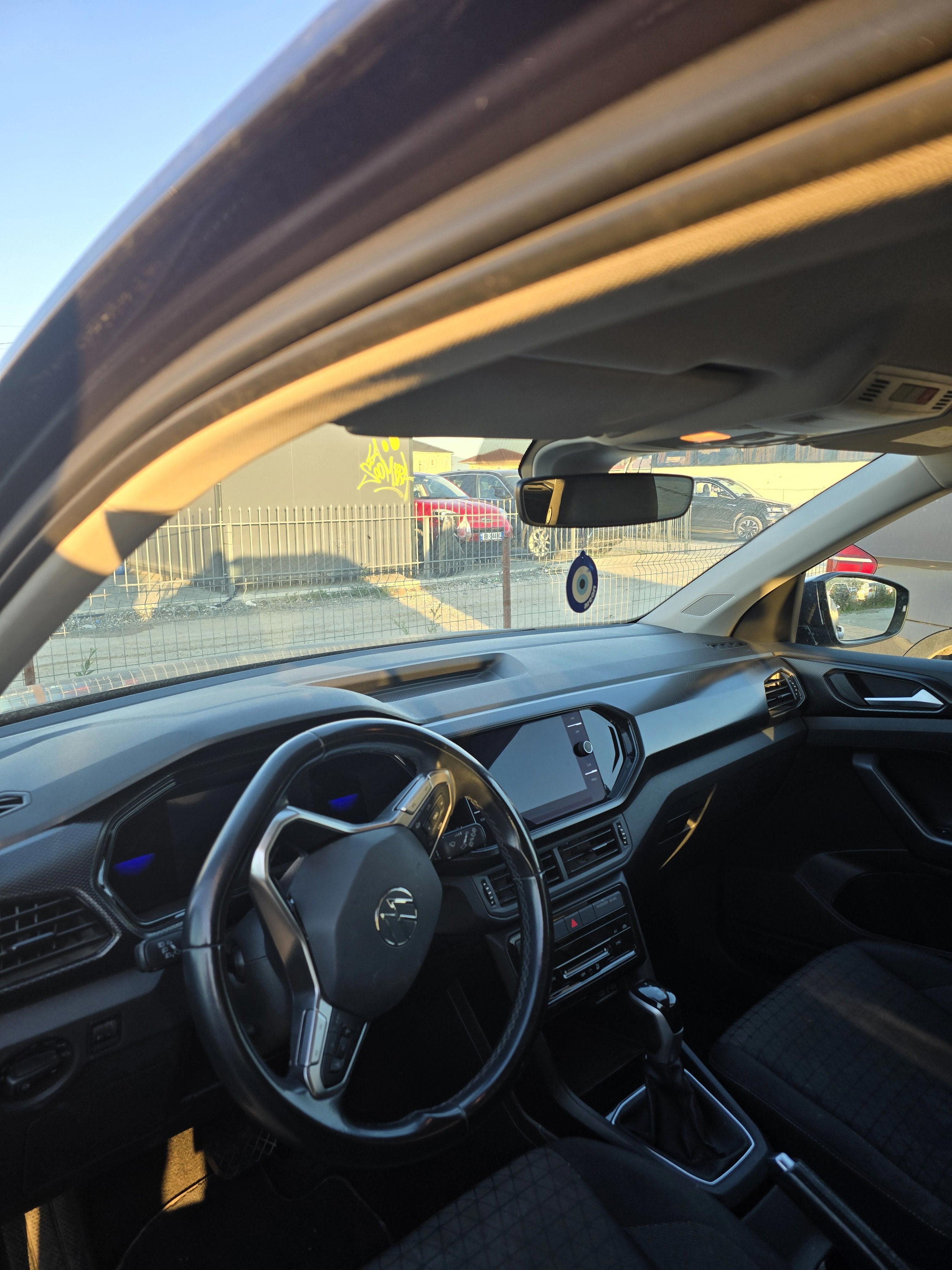 Volkswagen Touareg - photo 3
