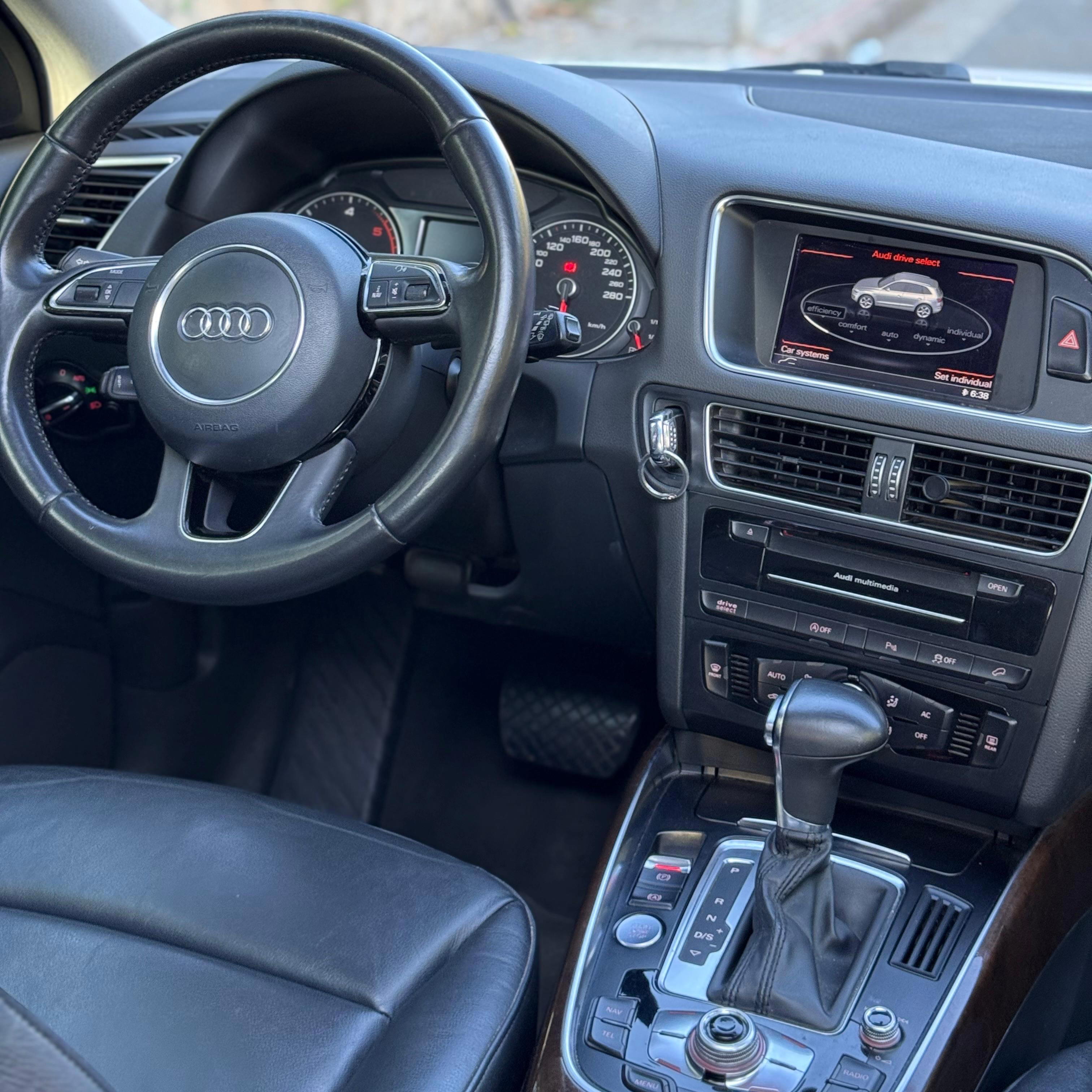Audi Q5 - photo 4