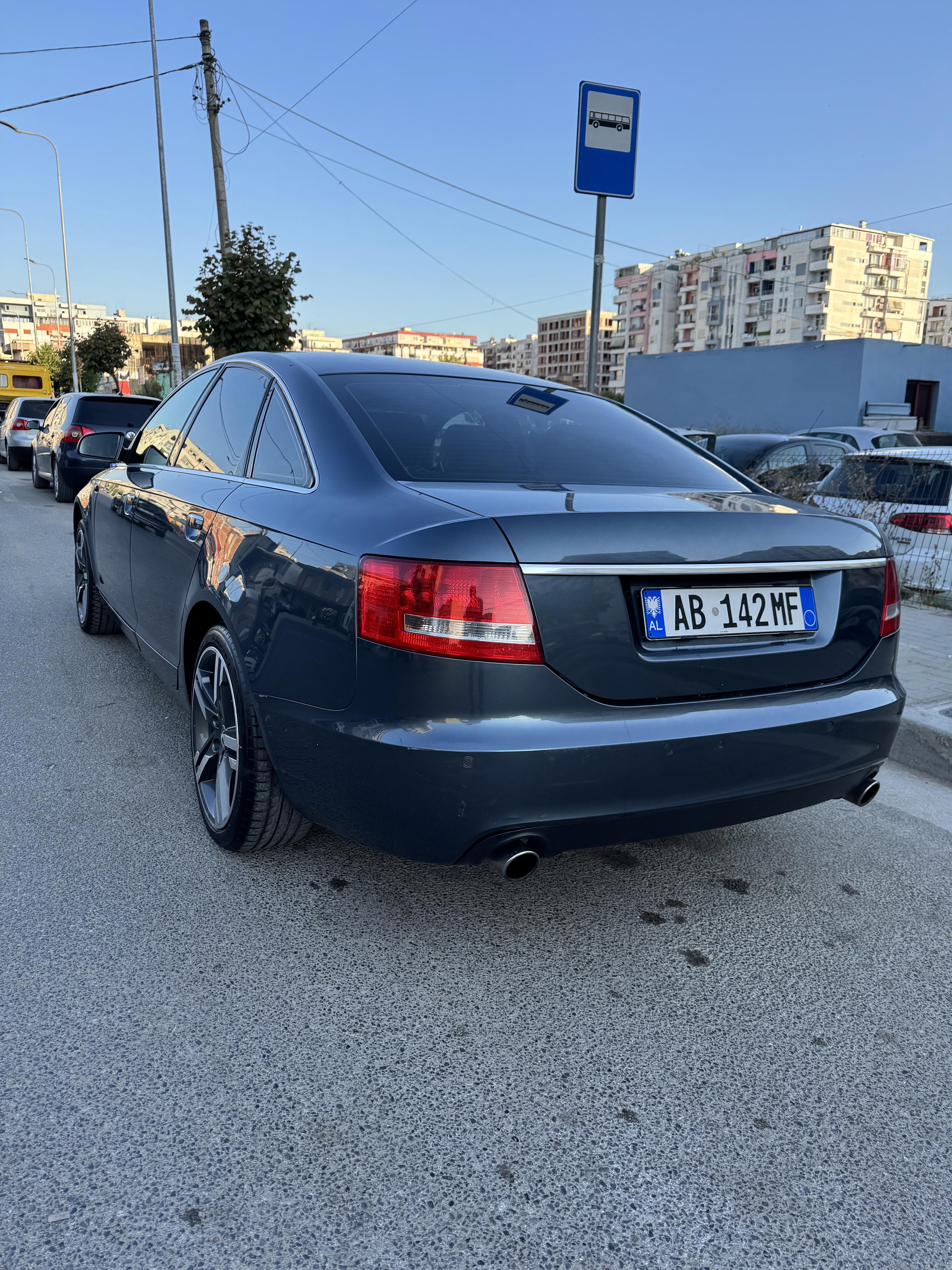 Audi A6 - side view