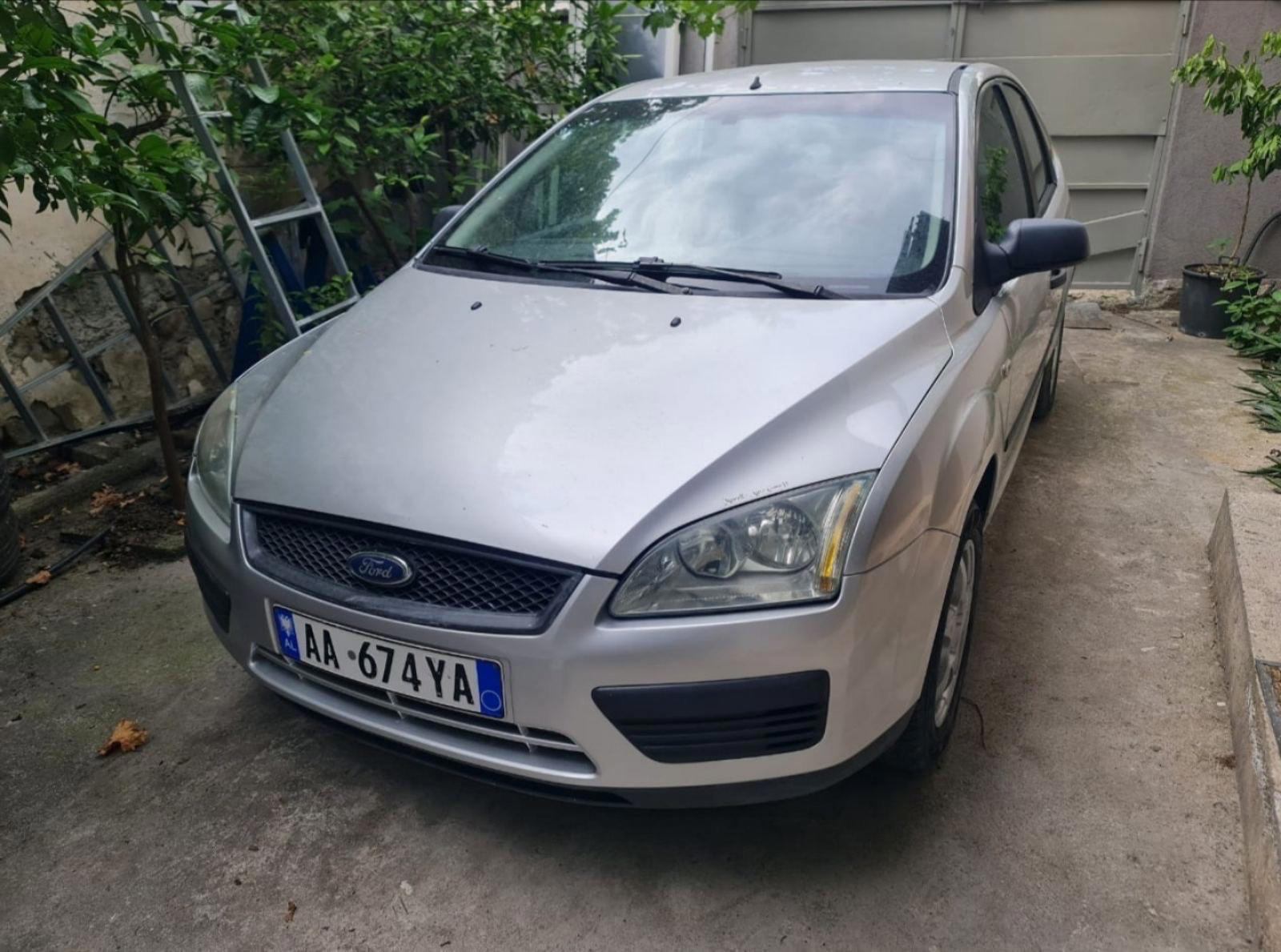 Ford Focus - photo 3