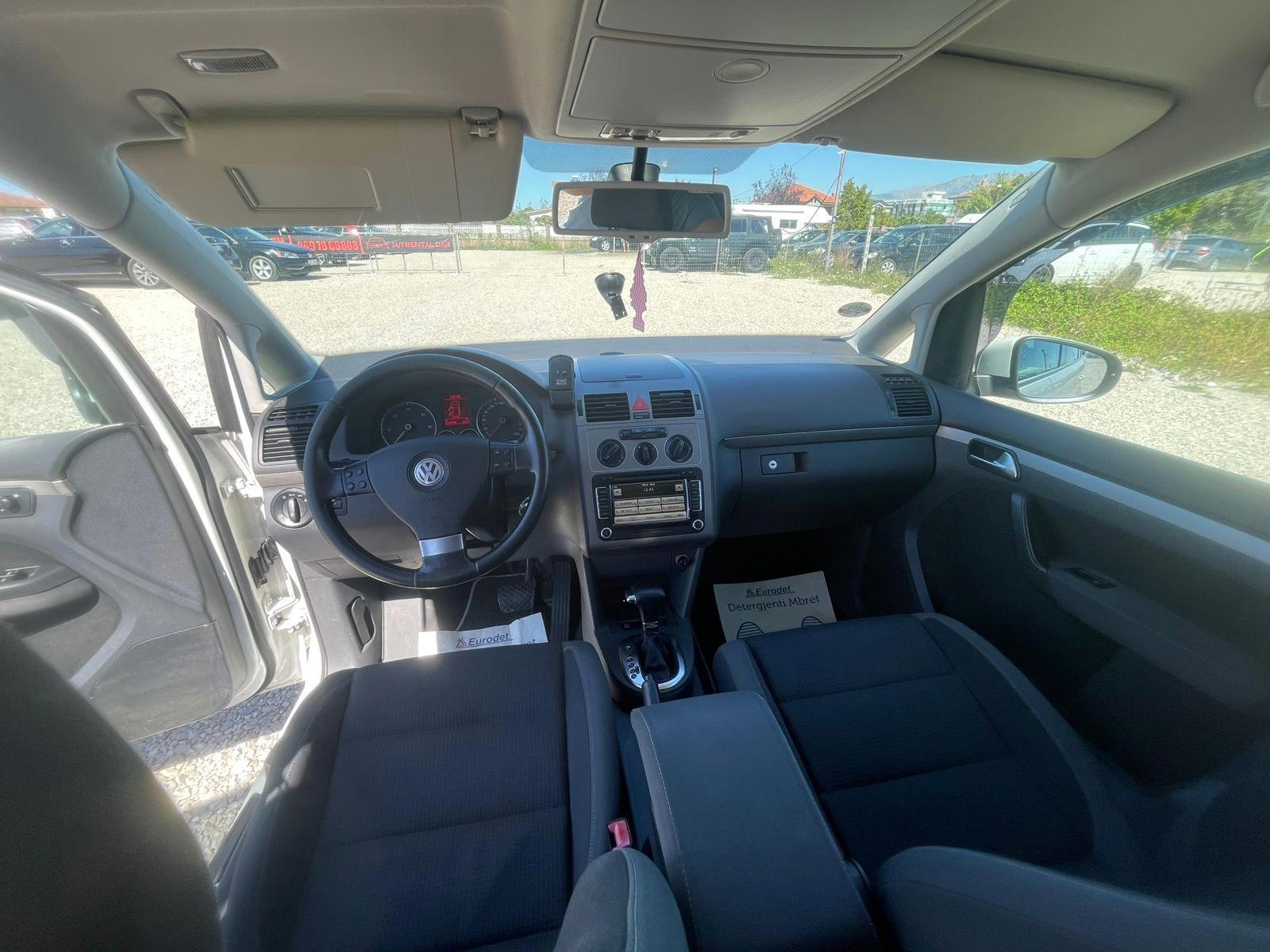 Volkswagen Touran - photo 3