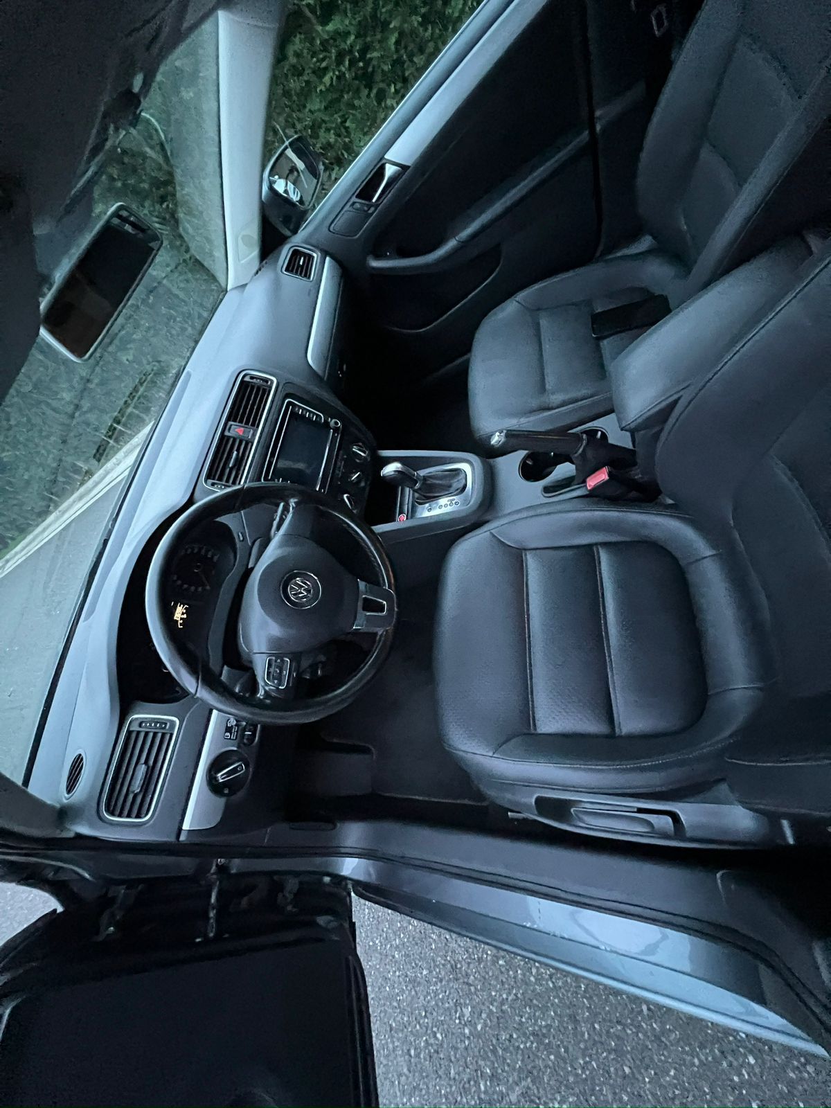 Volkswagen Jetta - photo 4