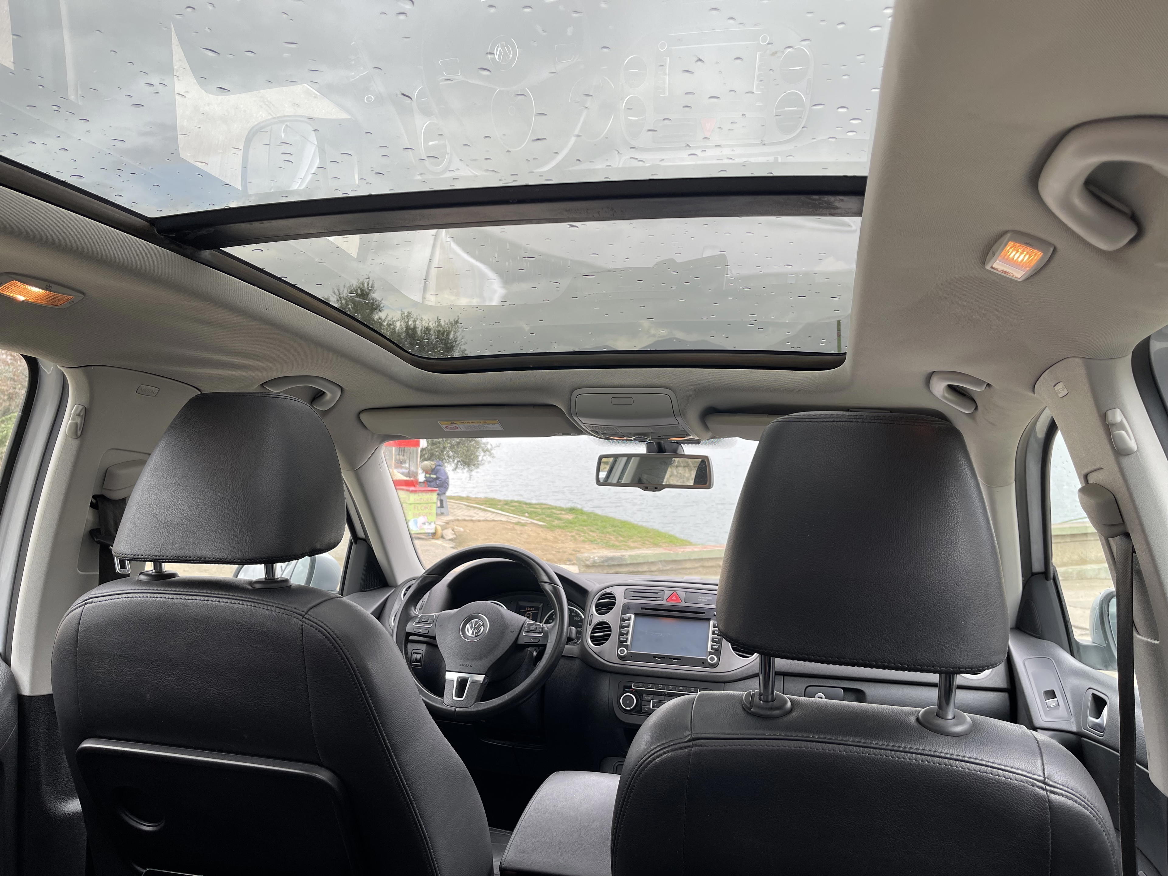 Volkswagen Tiguan - photo 4