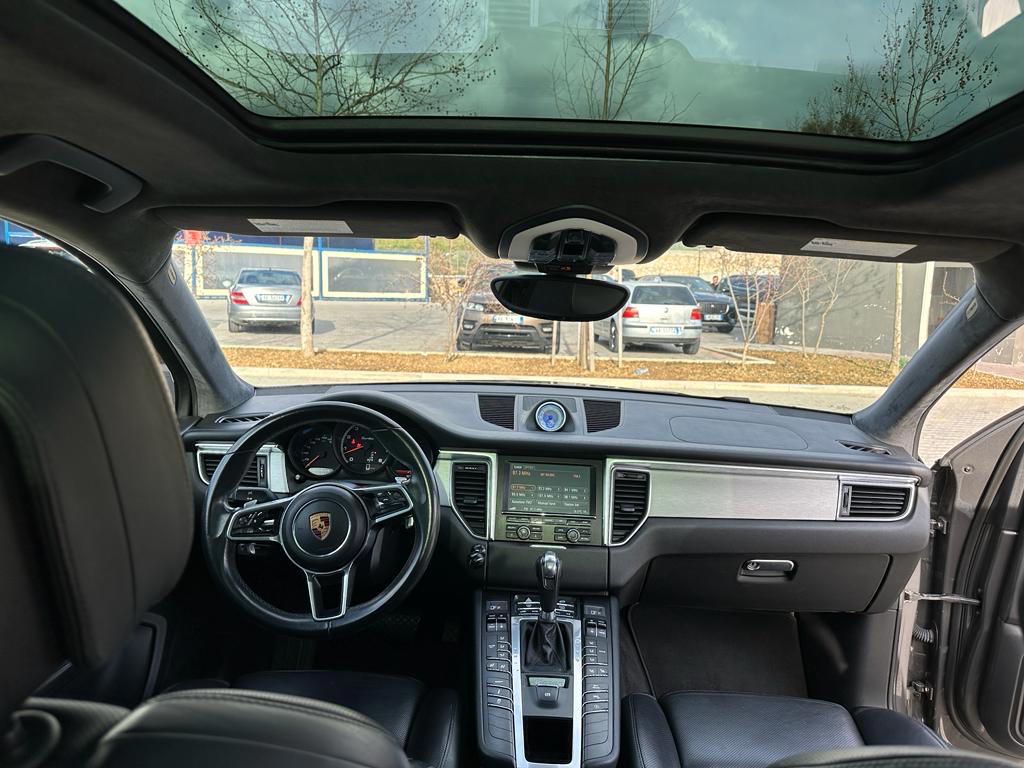 Porsche Macan - photo 3