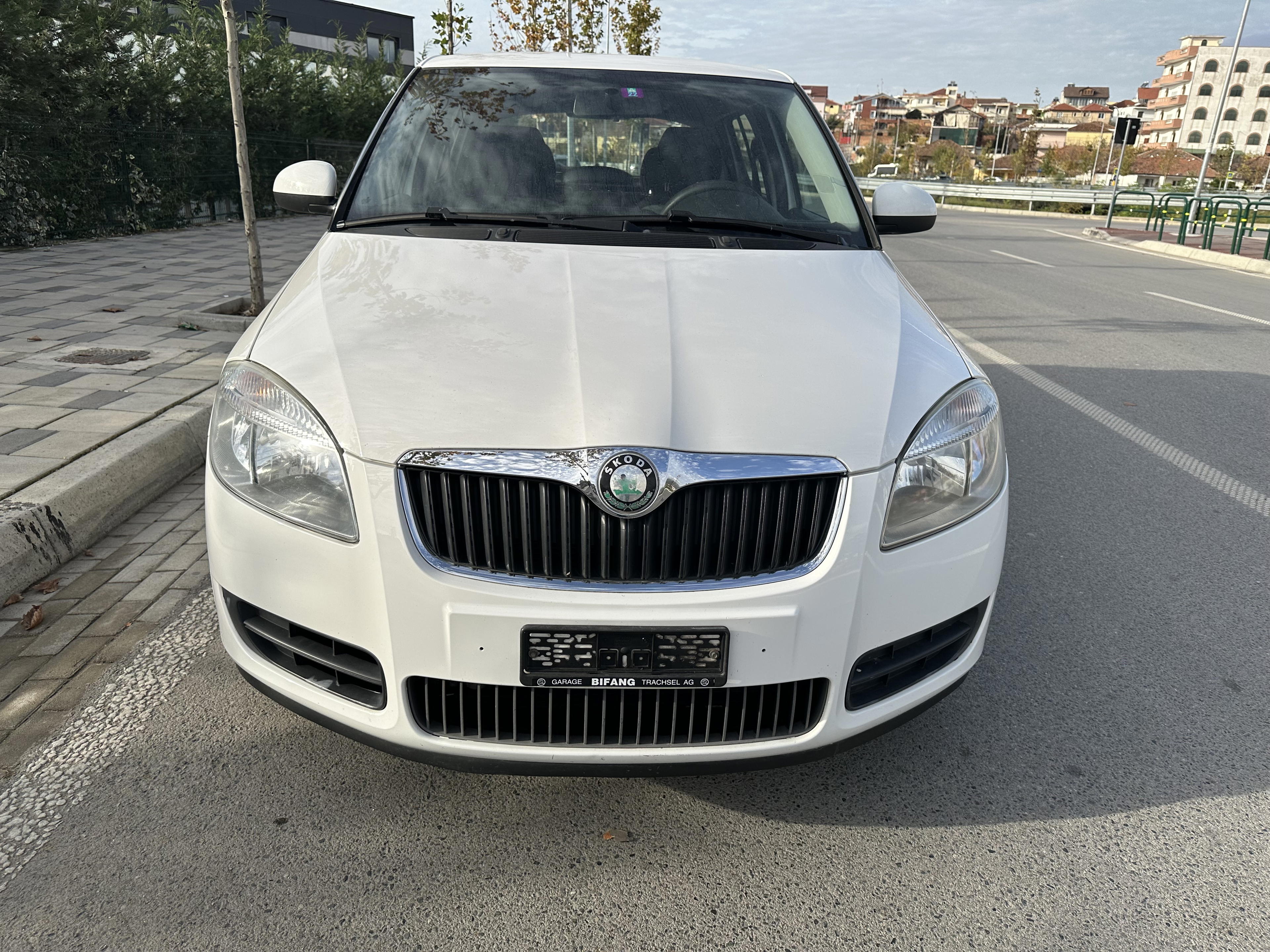Skoda Fabia RentX Albania