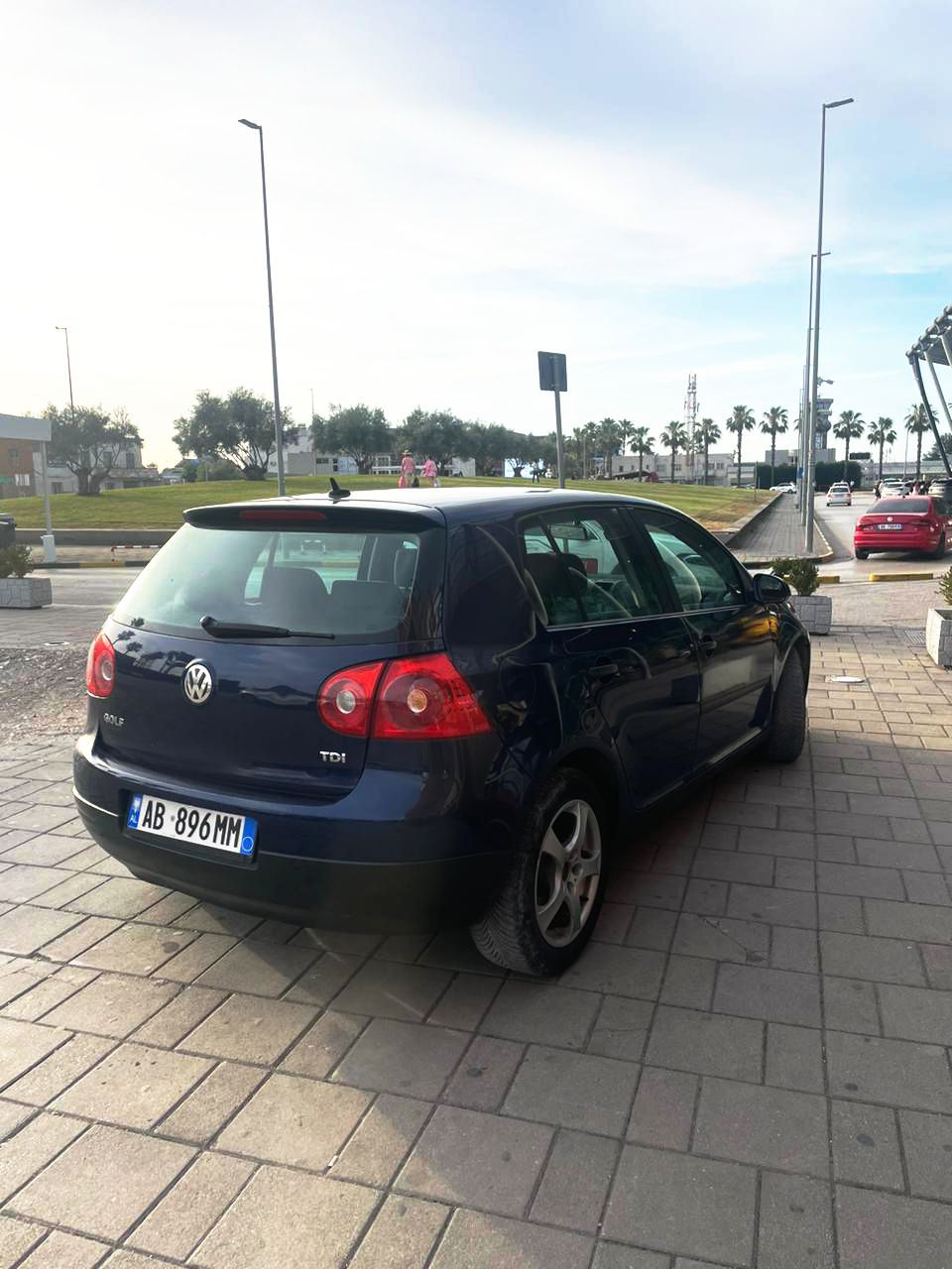 Volkswagen Golf - photo 3