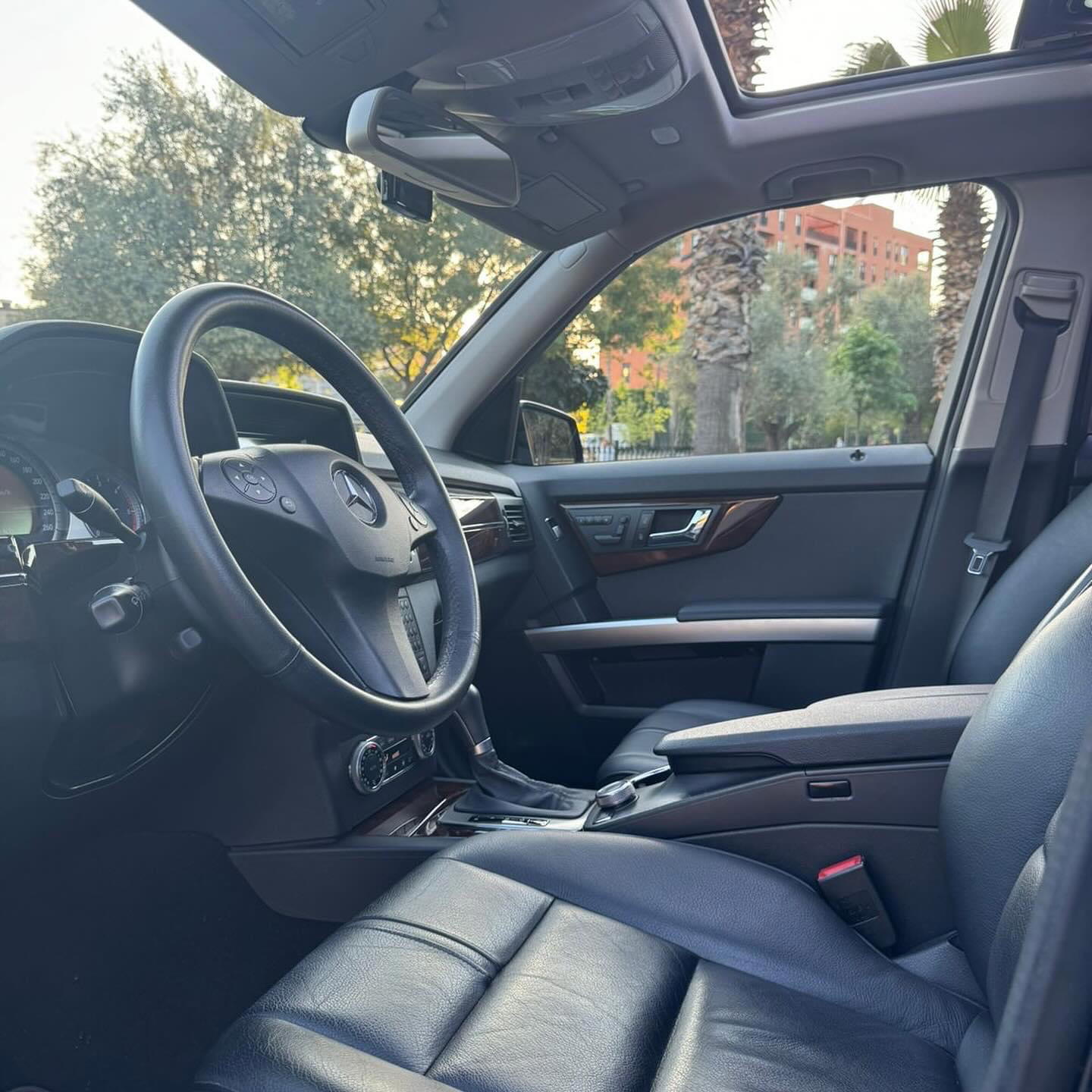 Mercedes-Benz GLK-Class - photo 4