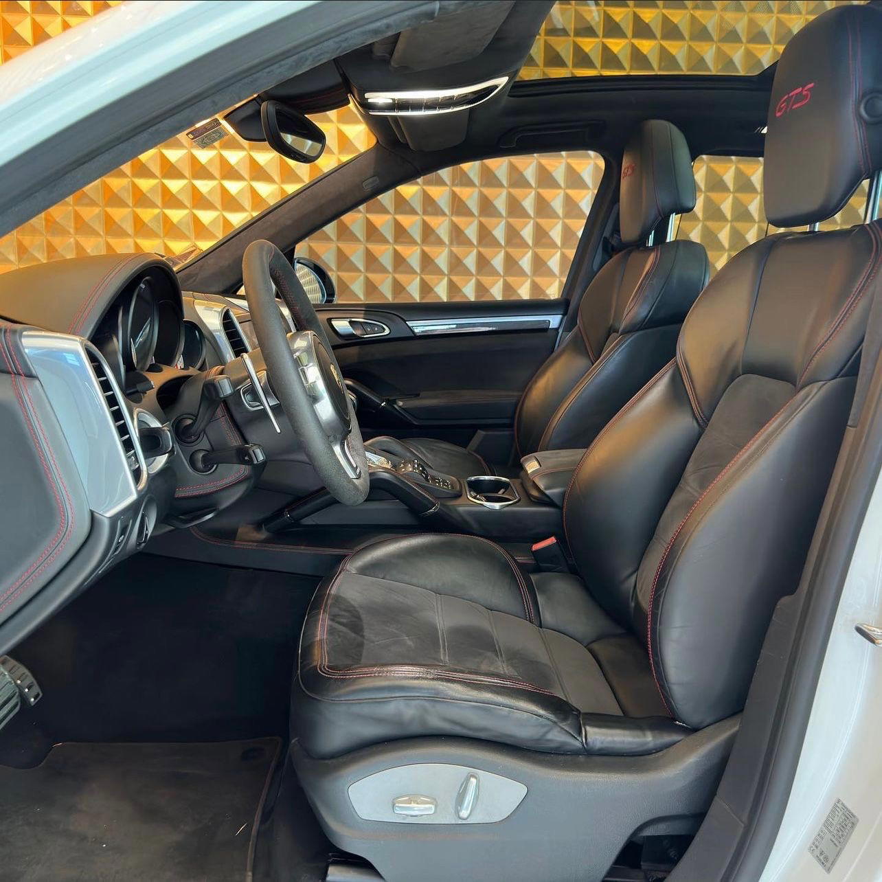 Porsche Cayenne - photo 4