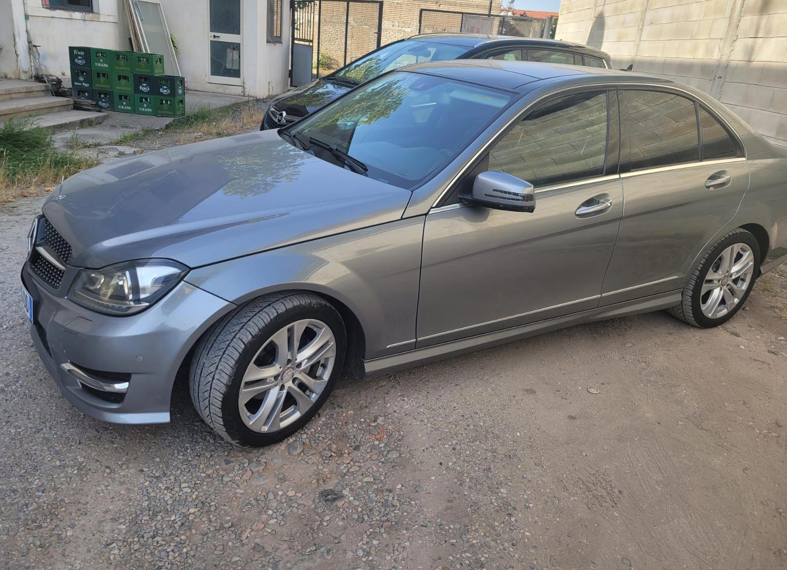 Mercedes-Benz C-Class - photo 3