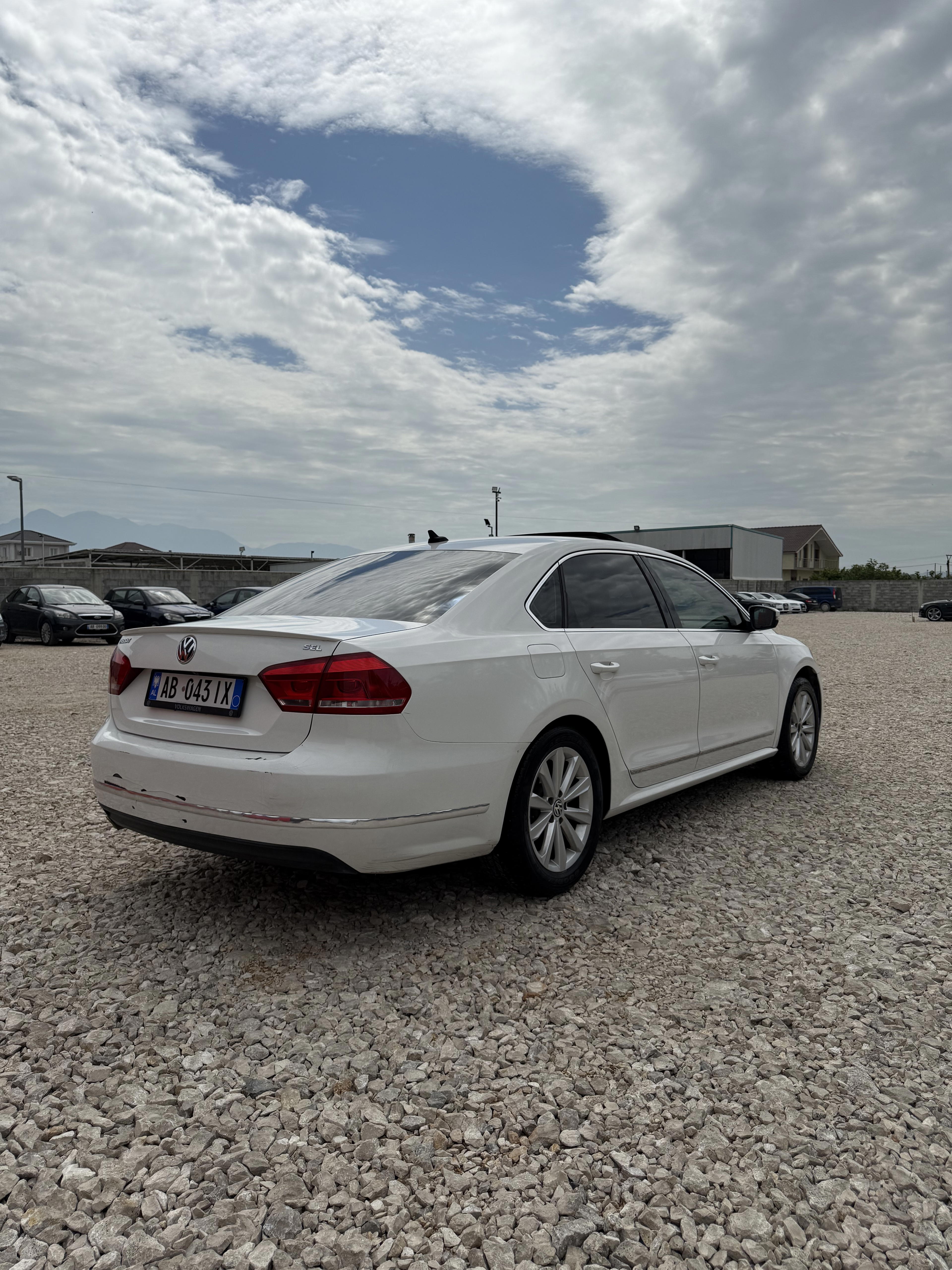 Volkswagen Passat - photo 4