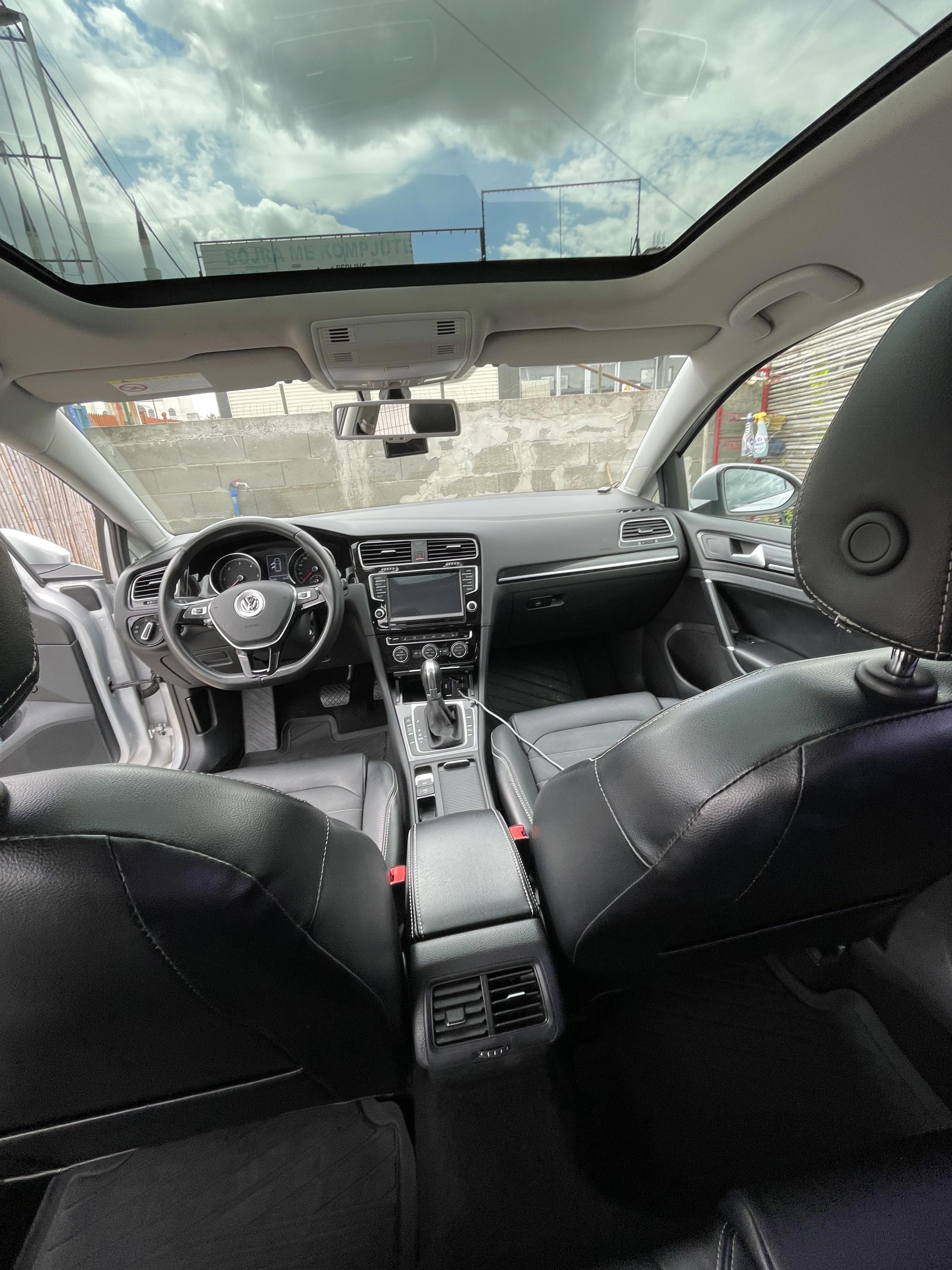 Volkswagen Golf - photo 4