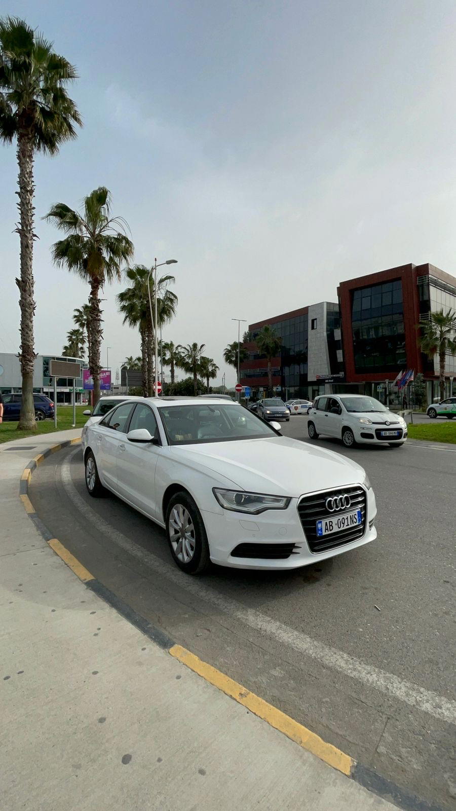 Audi A6 - main photo