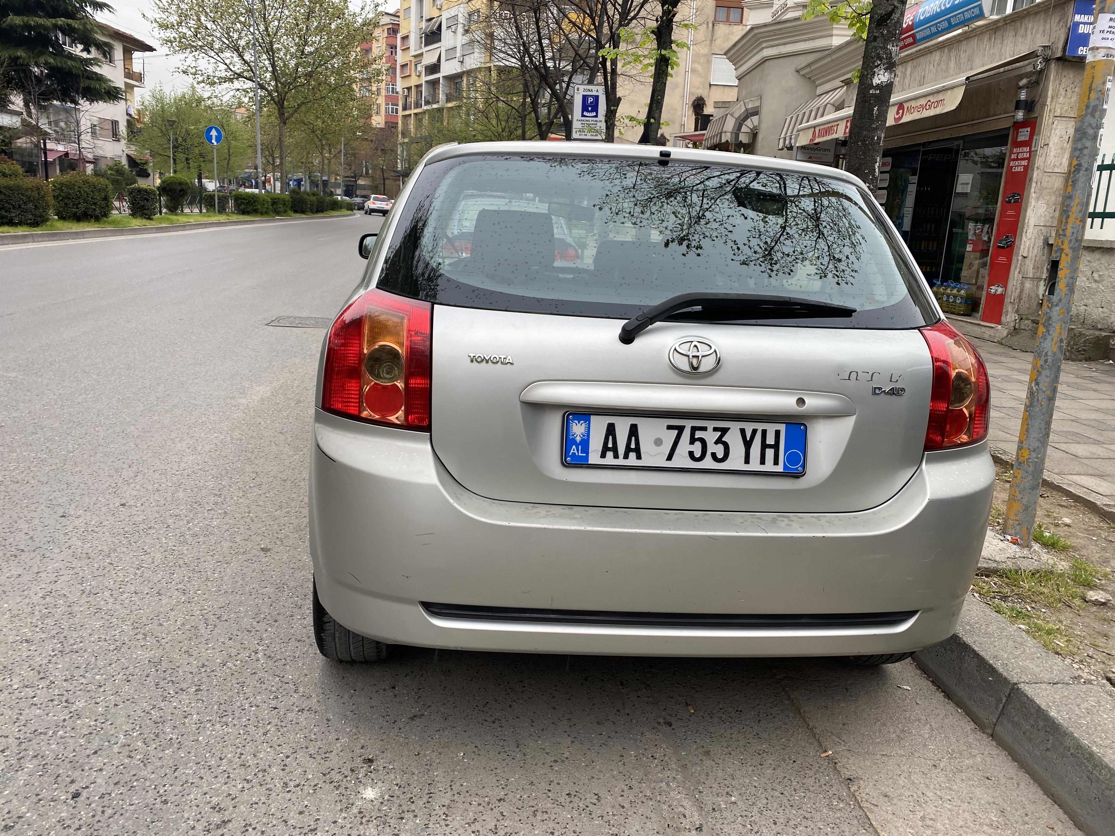 Toyota Corolla - photo 4