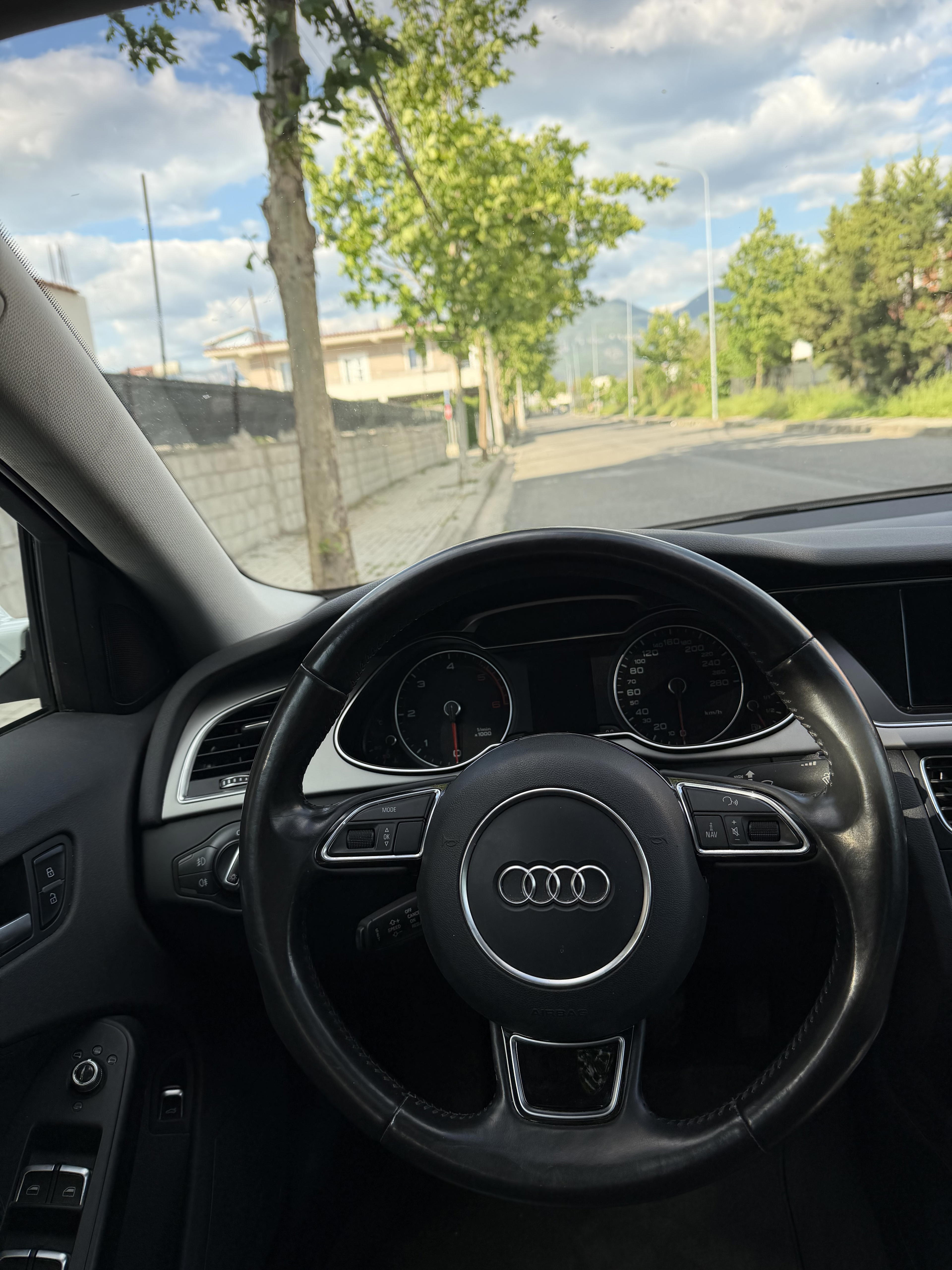 Audi A4 - photo 4