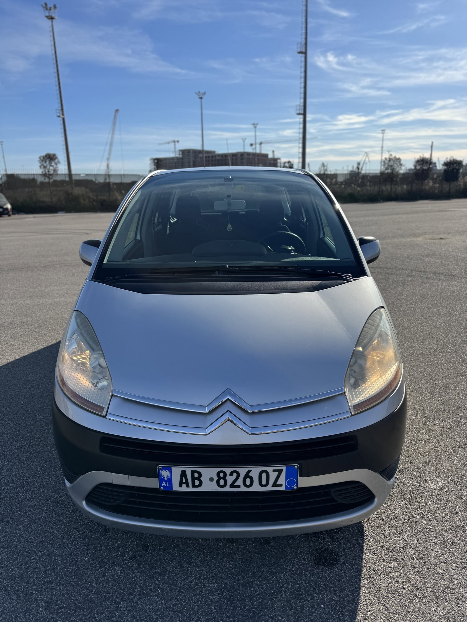 Citroen C4 Picasso RentX Albania