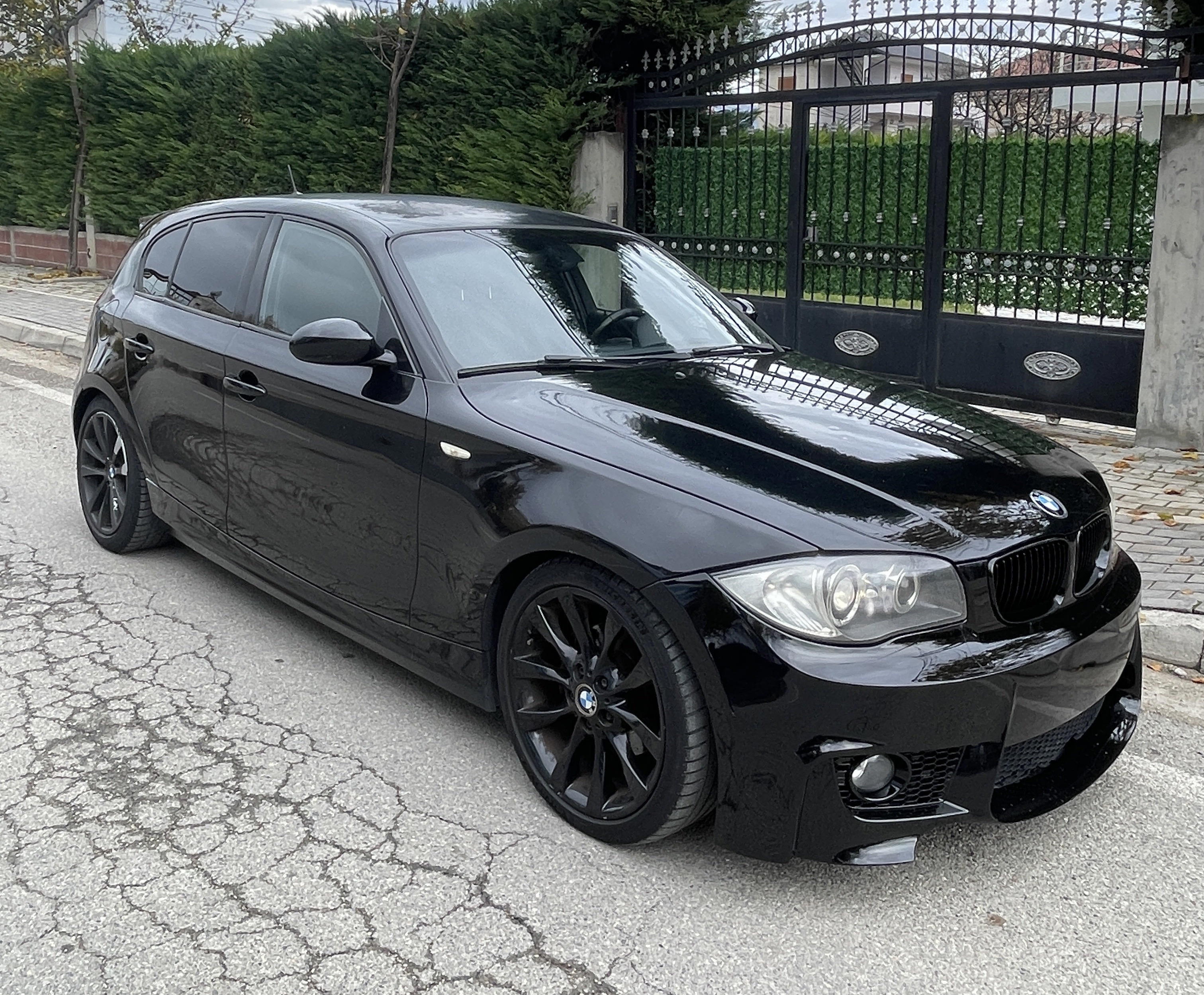 BMW 1 Series - side view