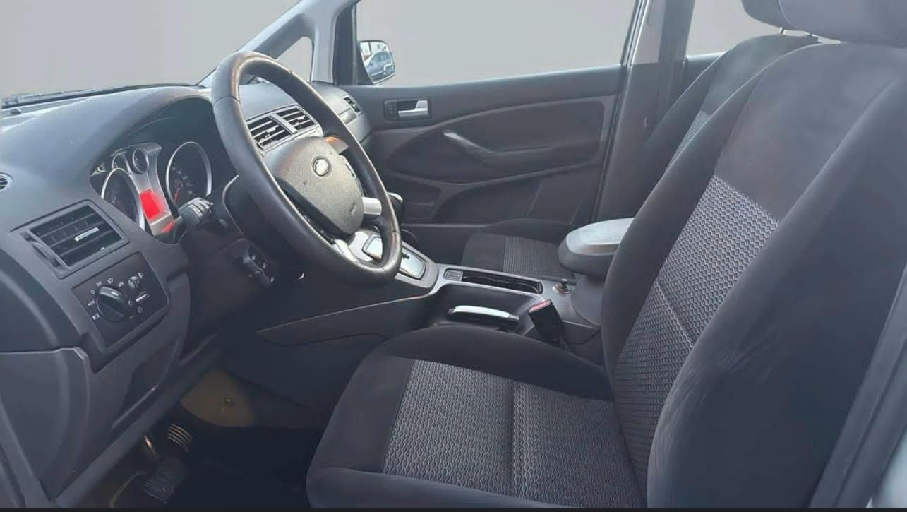 Ford C-MAX Energi - photo 3
