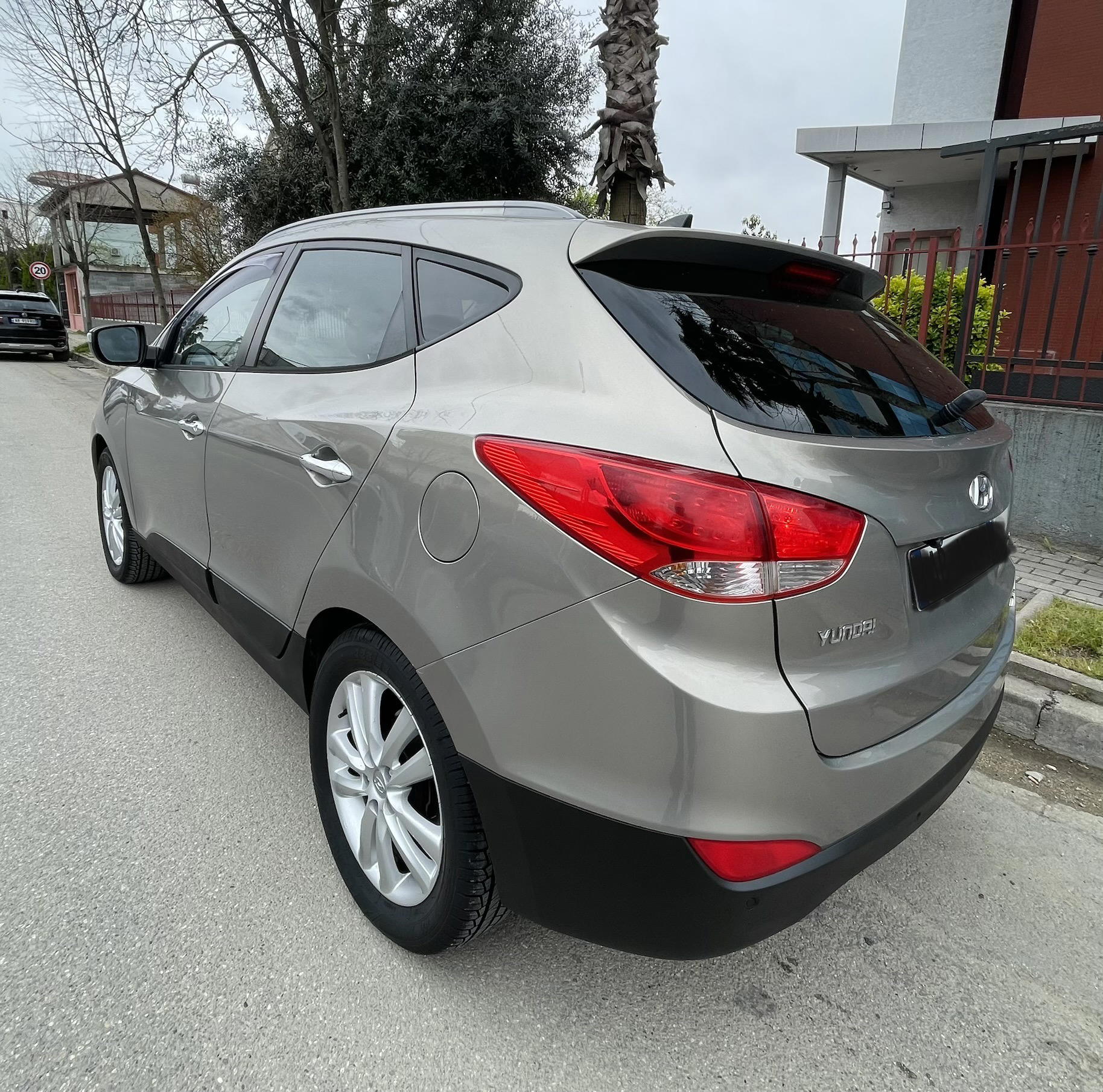 Hyundai Tucson - photo 4