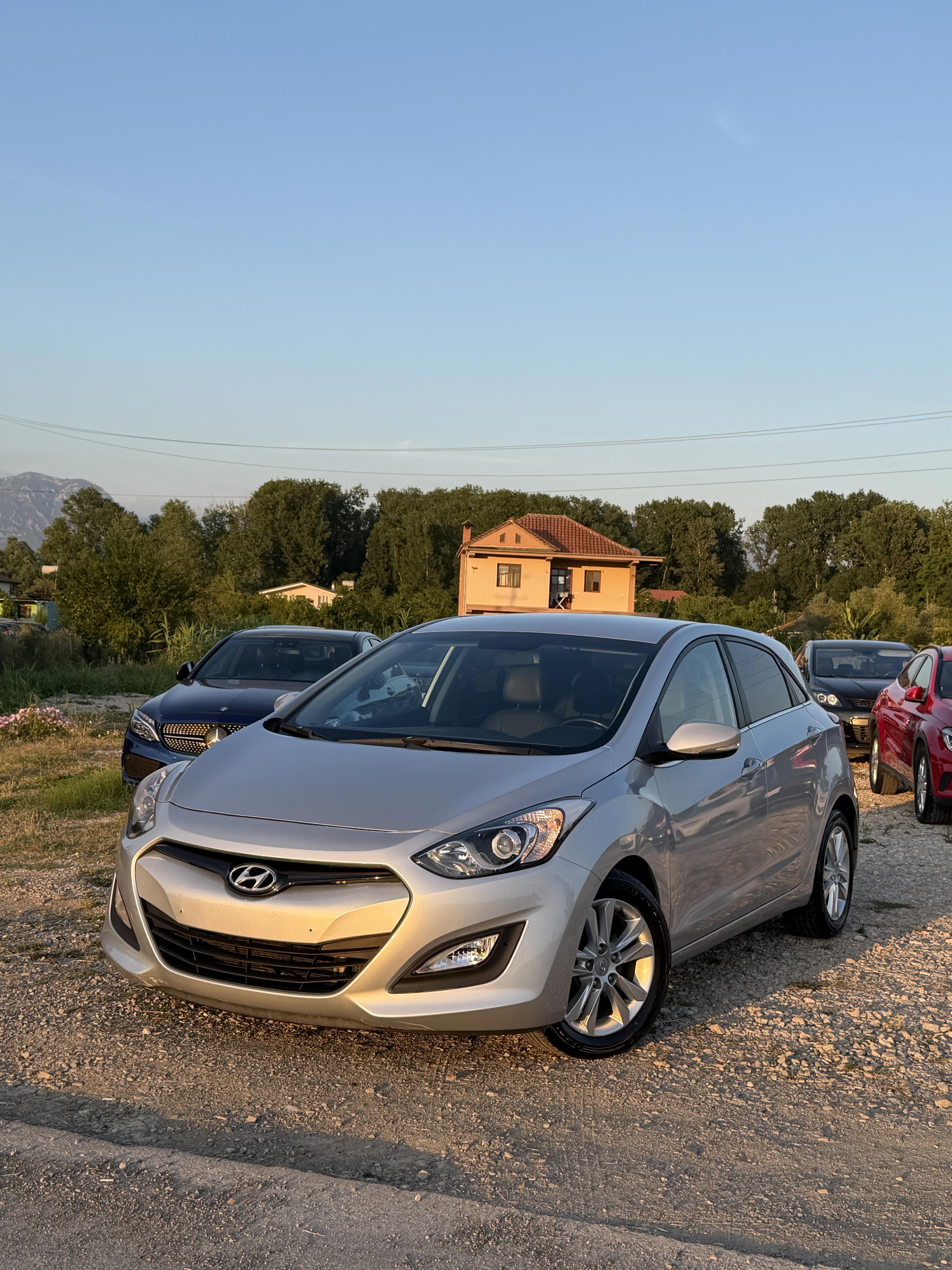 Hyundai I30 for rent