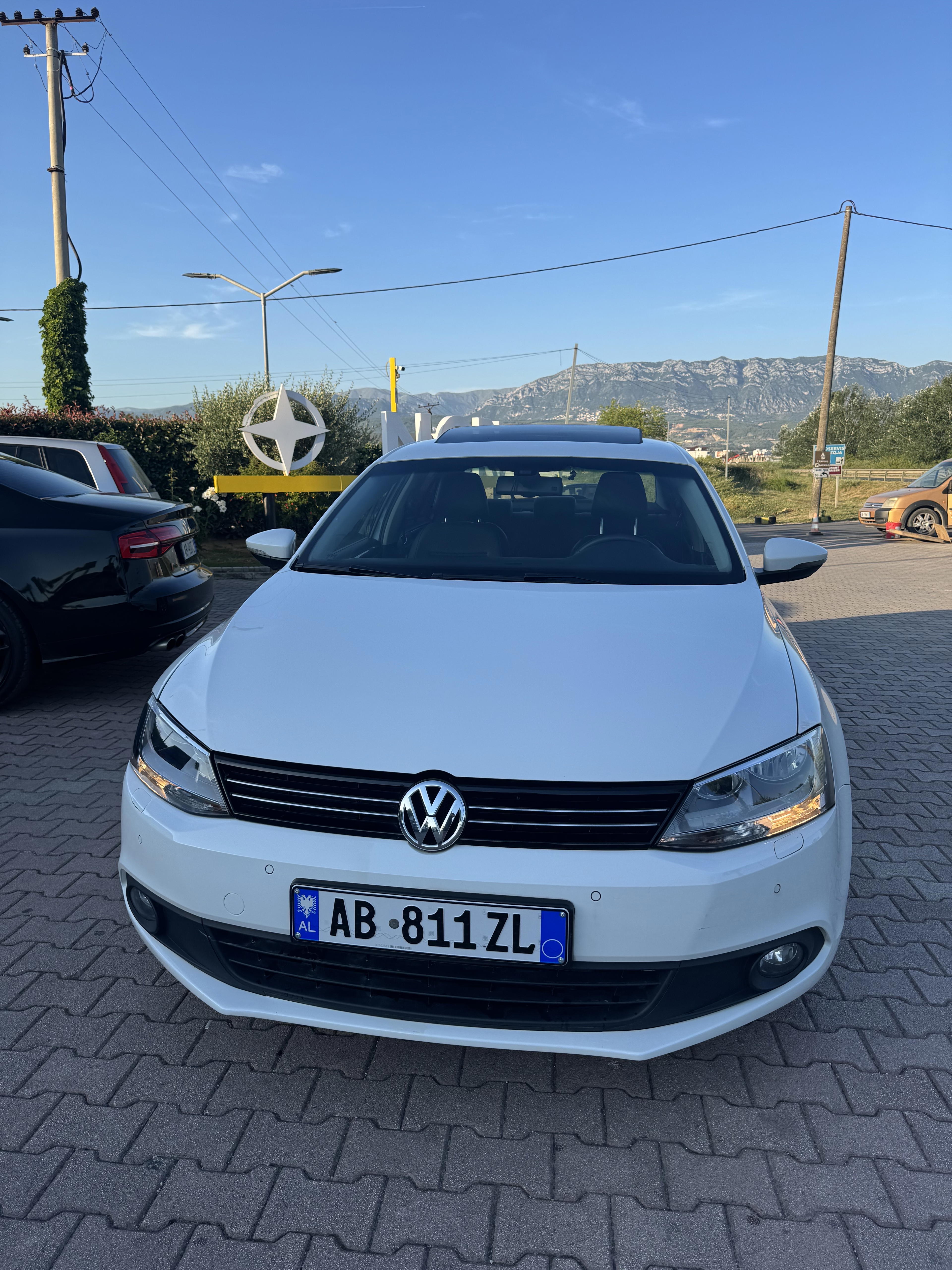 Volkswagen Jetta - photo 3