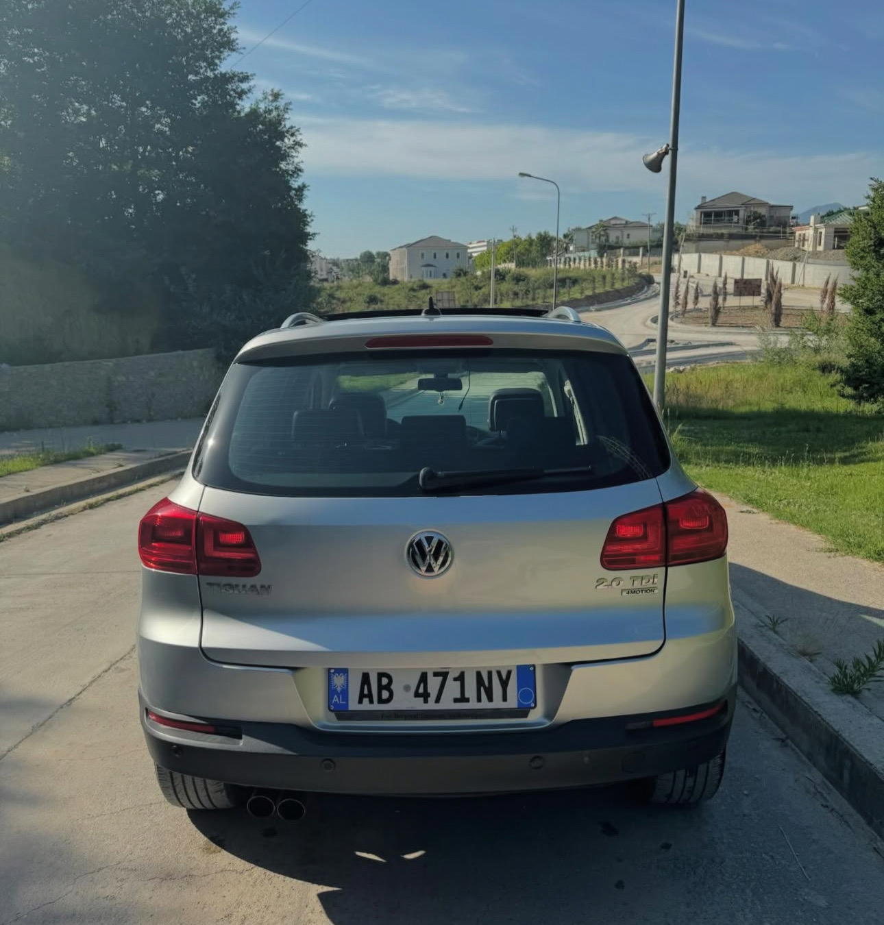 Volkswagen Tiguan Limited - photo 3