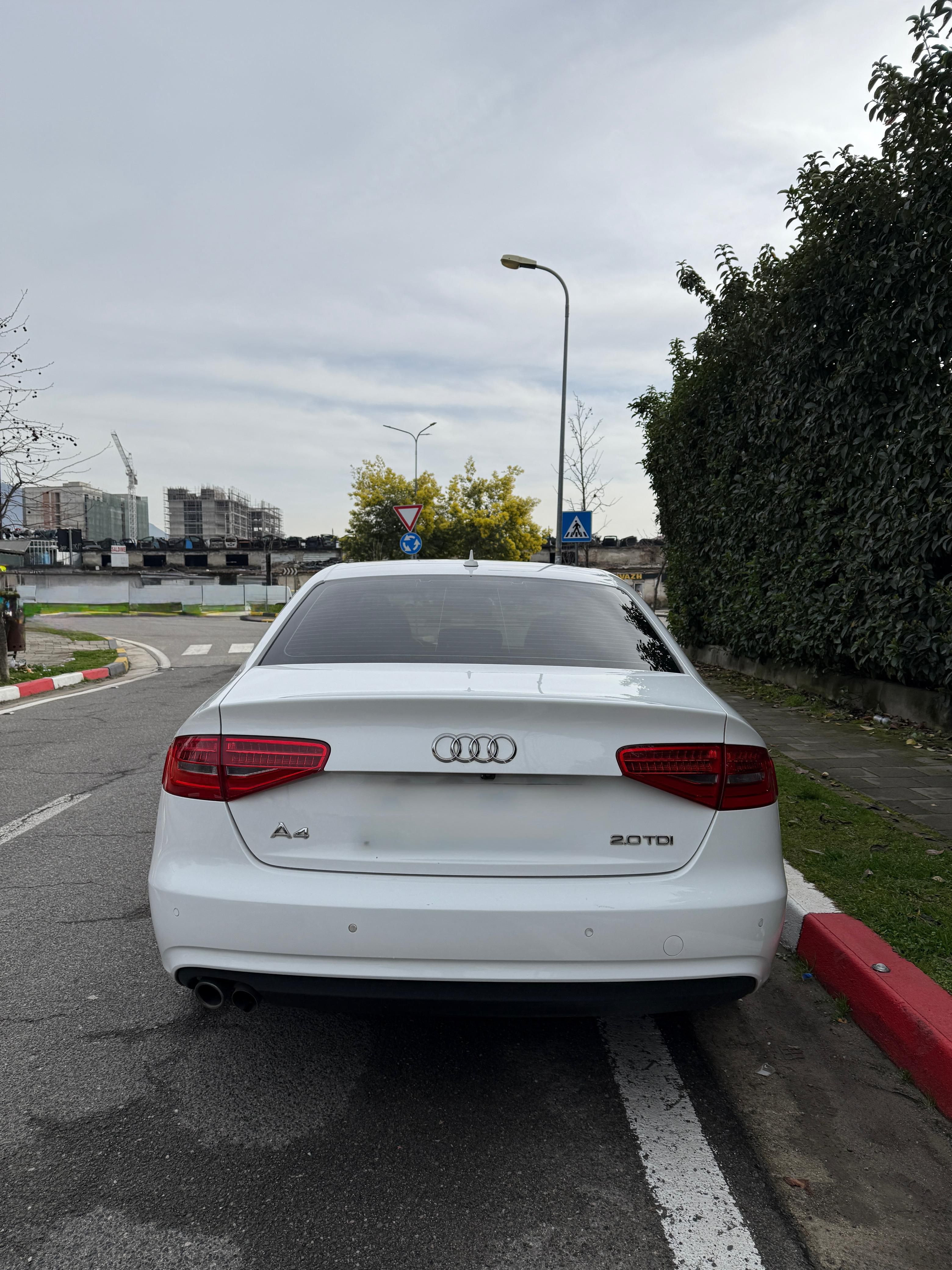 Audi A4 - photo 4