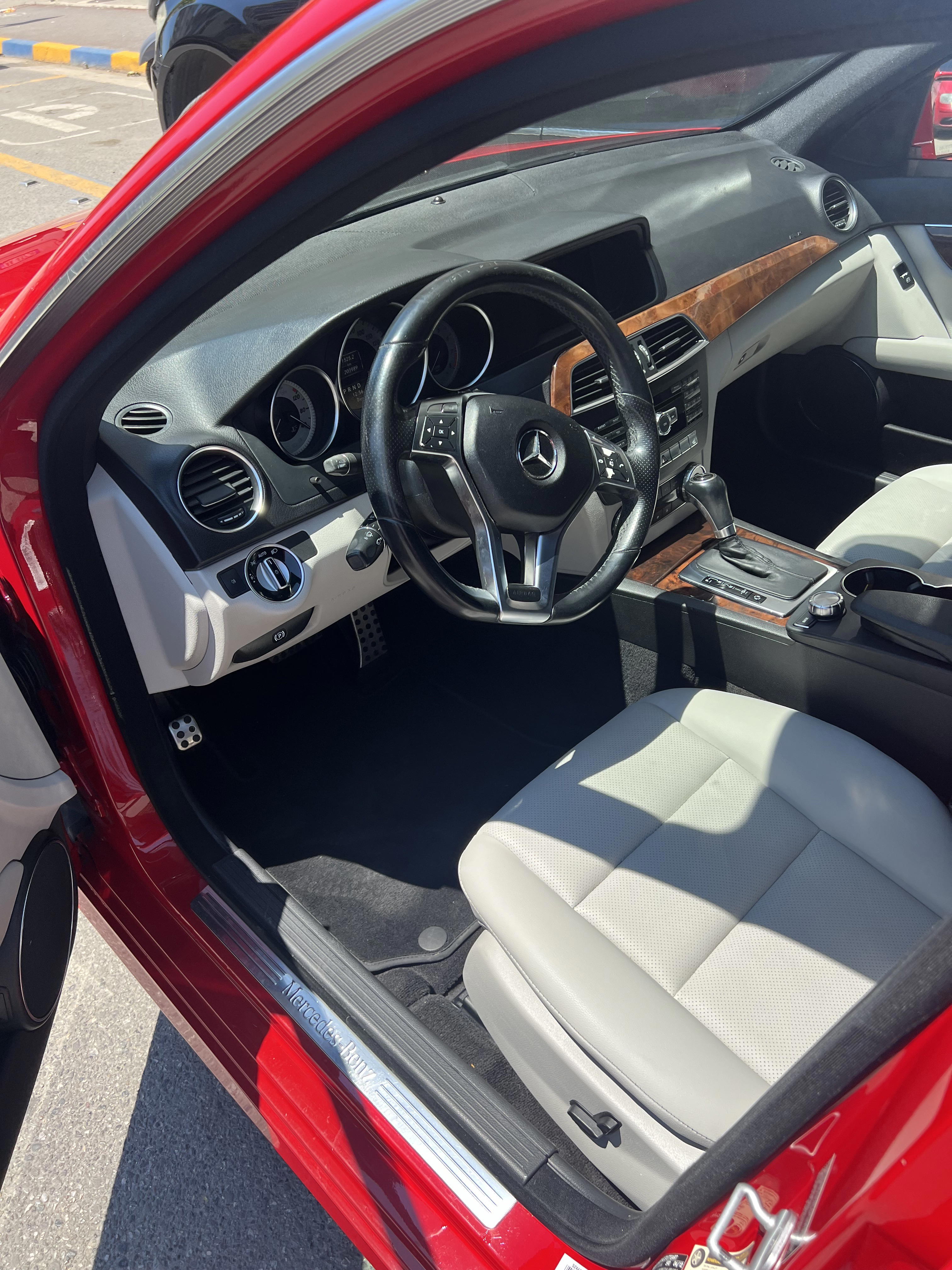 Mercedes-Benz C-Class - main photo