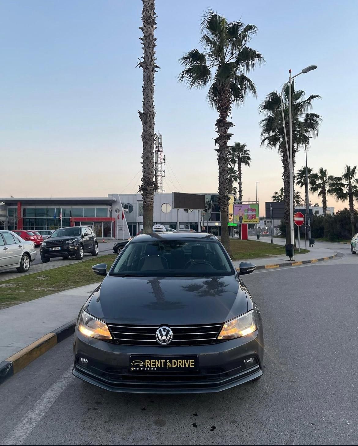 Volkswagen Jetta - main photo