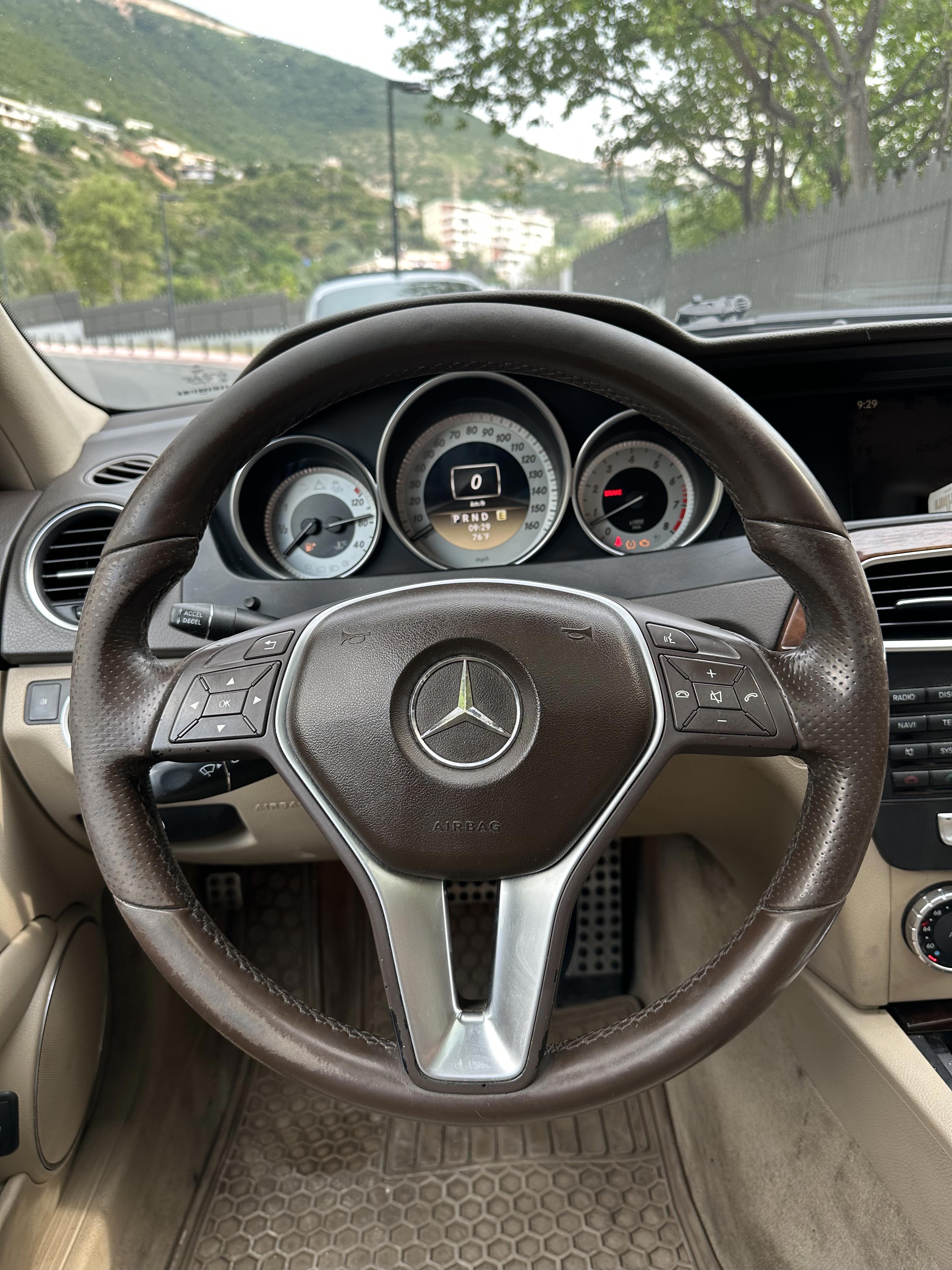 Mercedes-Benz C-Class - photo 3