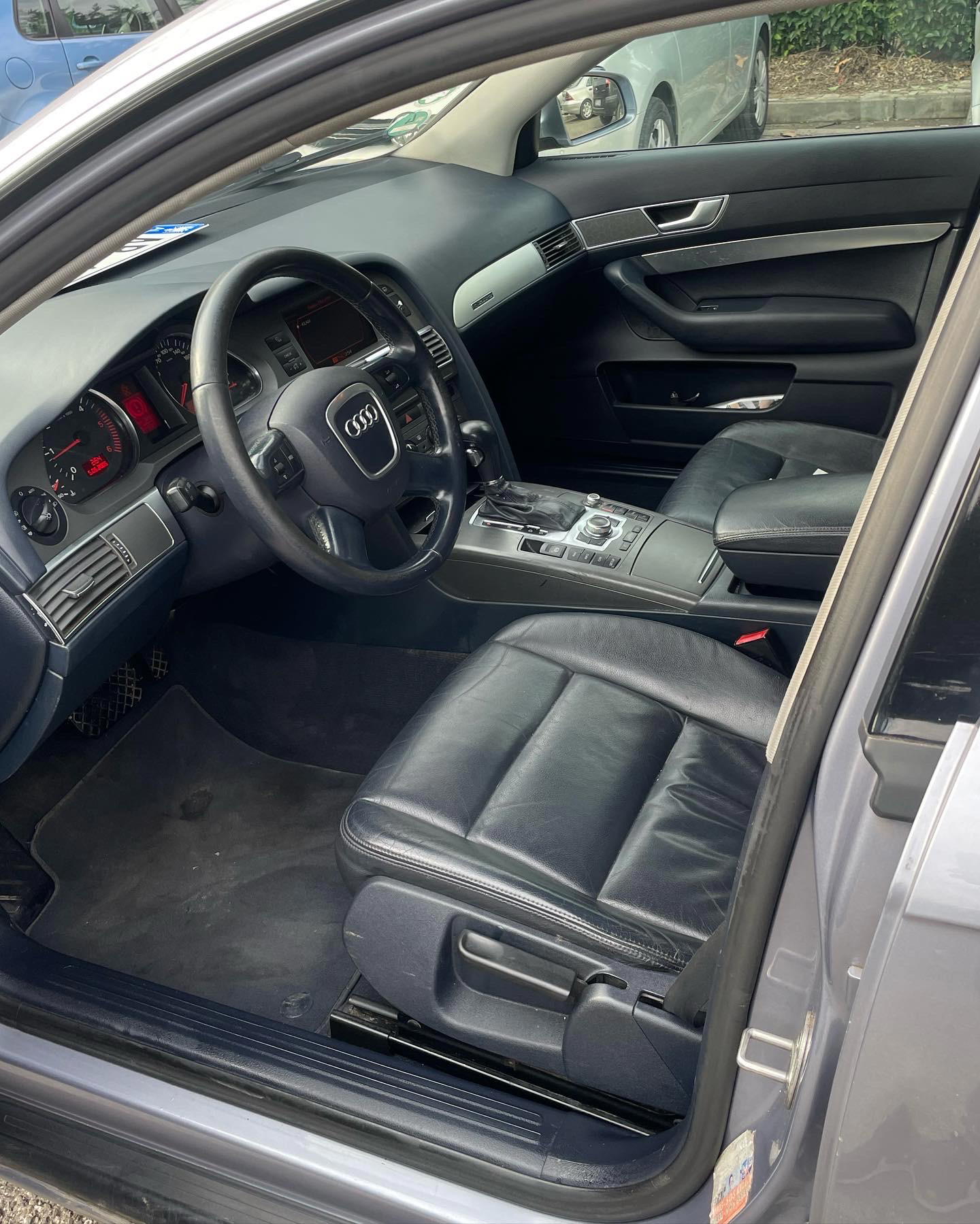 Audi A6 - photo 4