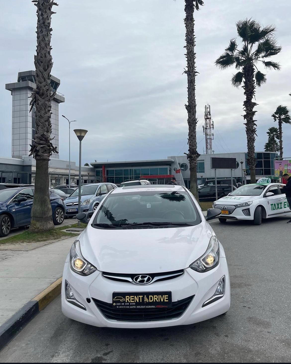 Hyundai Avante - main photo