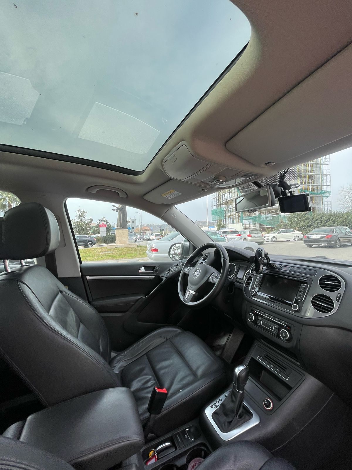 Volkswagen Tiguan - photo 3