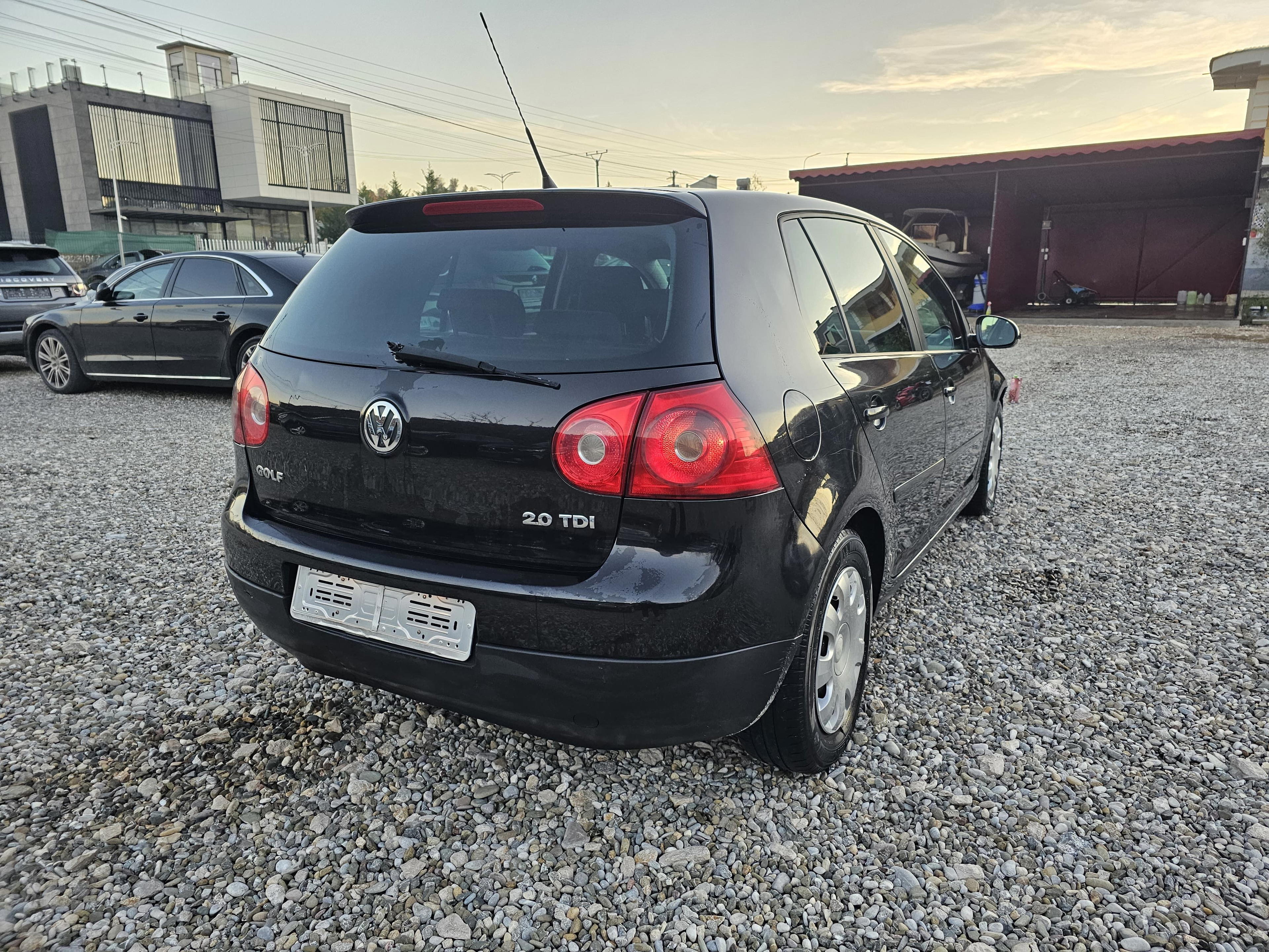 Volkswagen Golf - photo 4